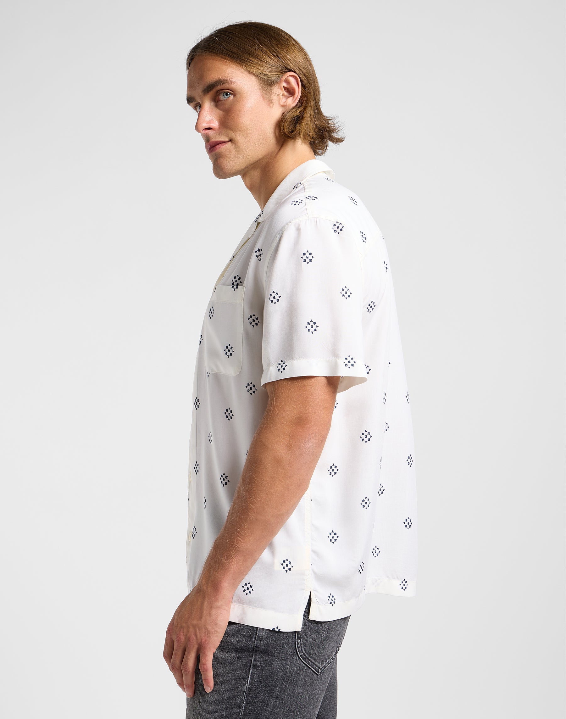 Resort Shirt en écru Chemises Lee