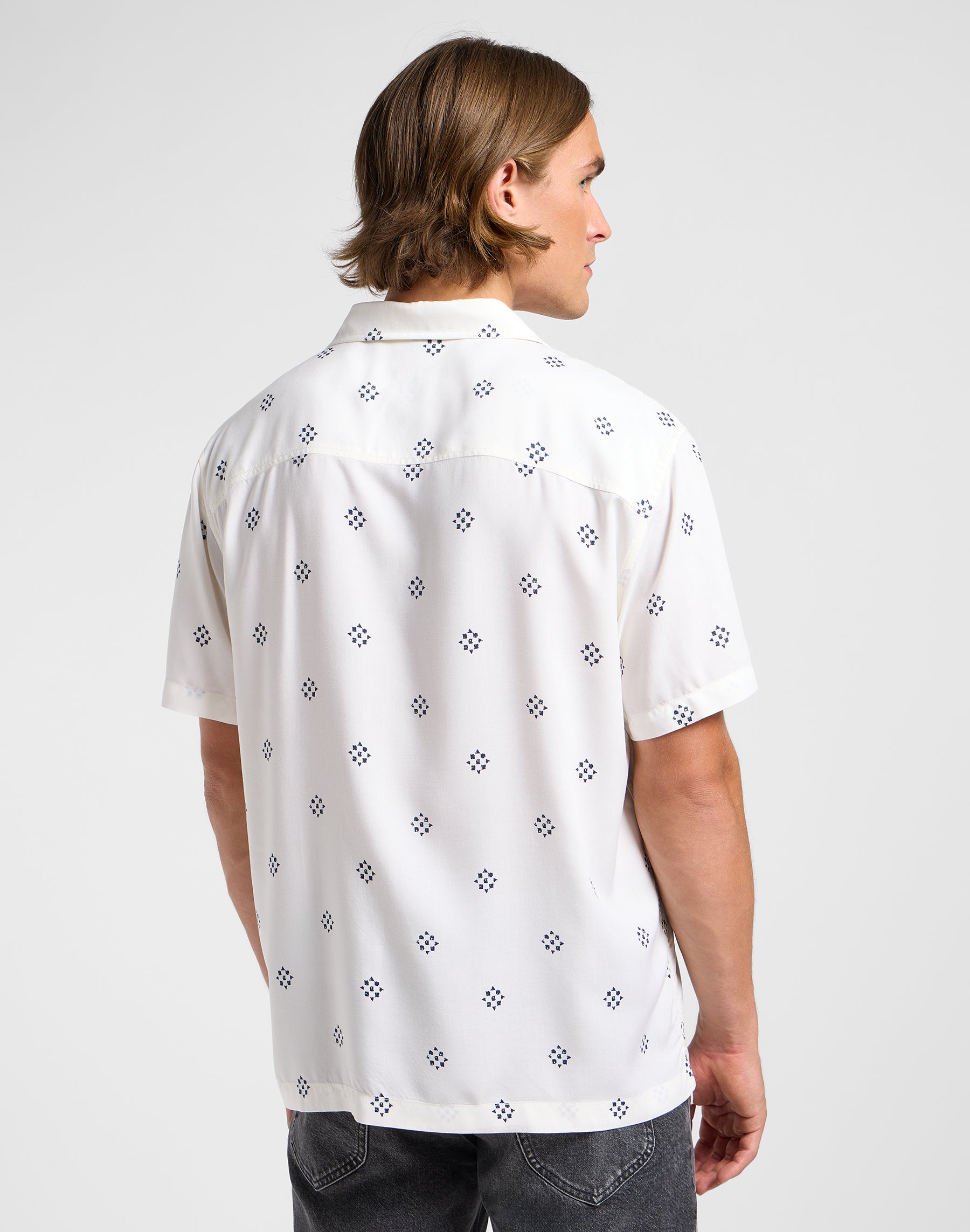 Resort Shirt en écru Chemises Lee