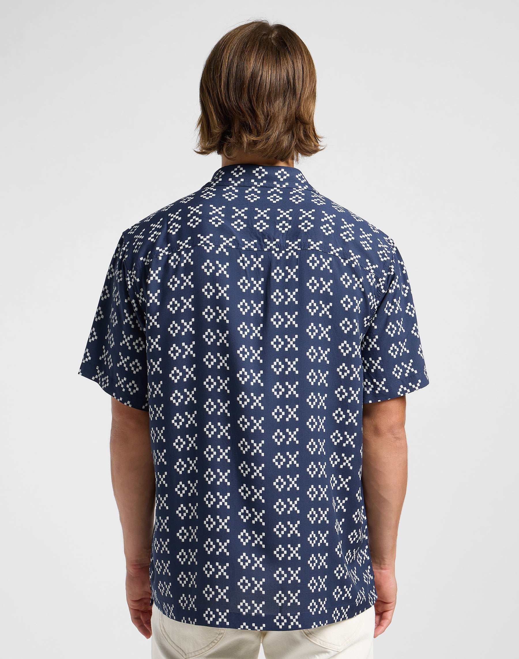 Resort Shirt in Rivet Ecru Chemises Lee