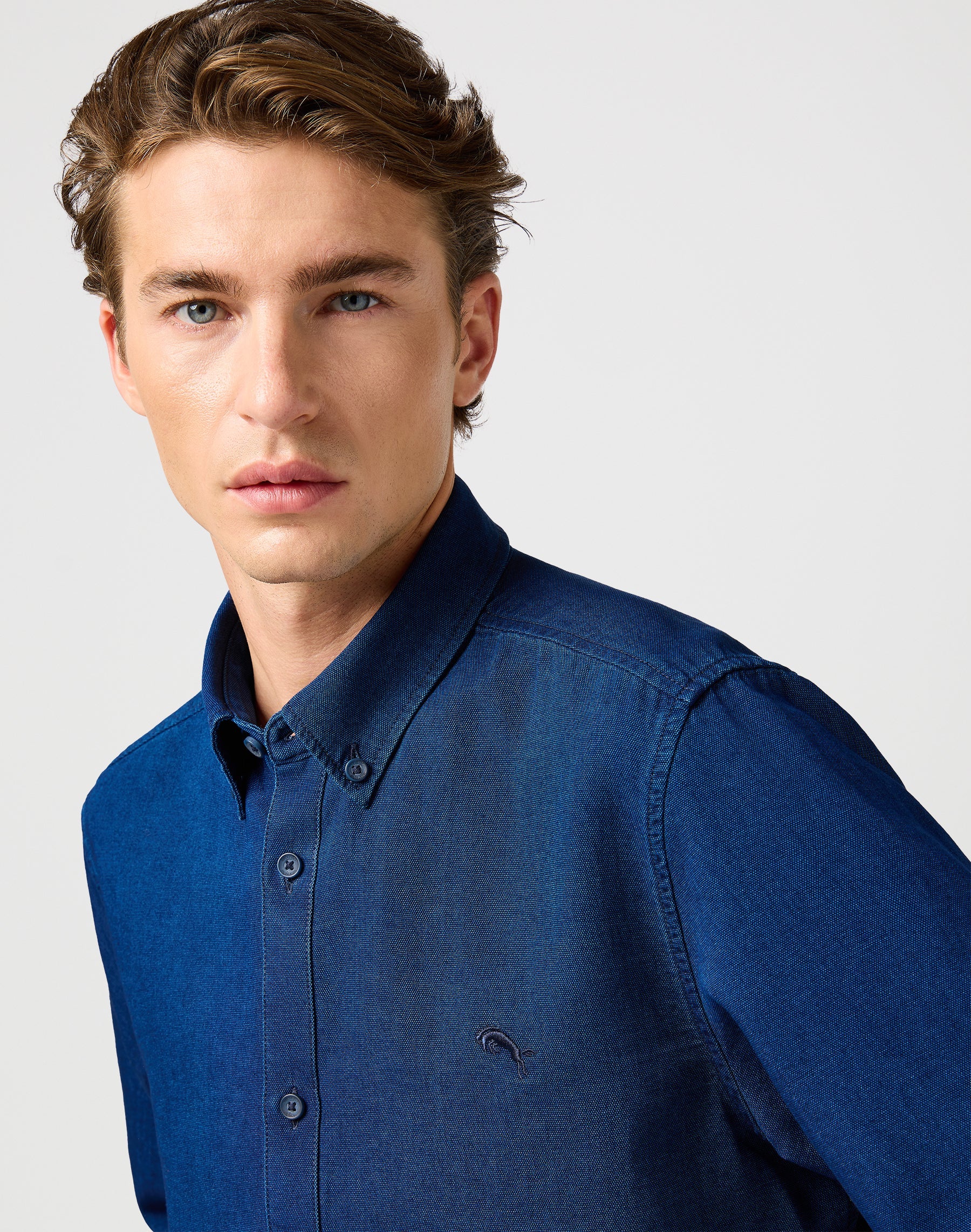 Chemise Oxford en indigo Chemises Oxford Wrangler