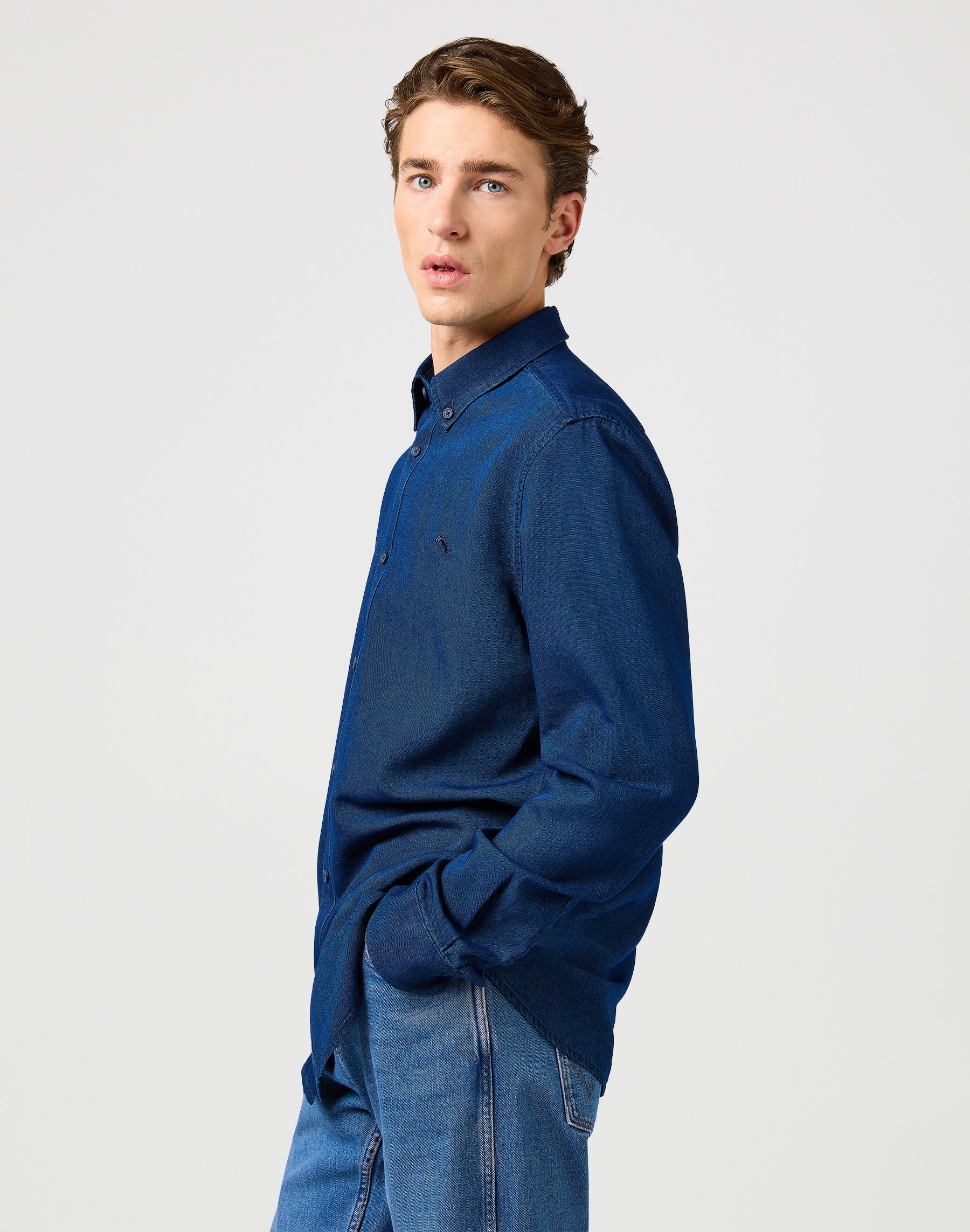 Chemise Oxford en indigo Chemises Oxford Wrangler