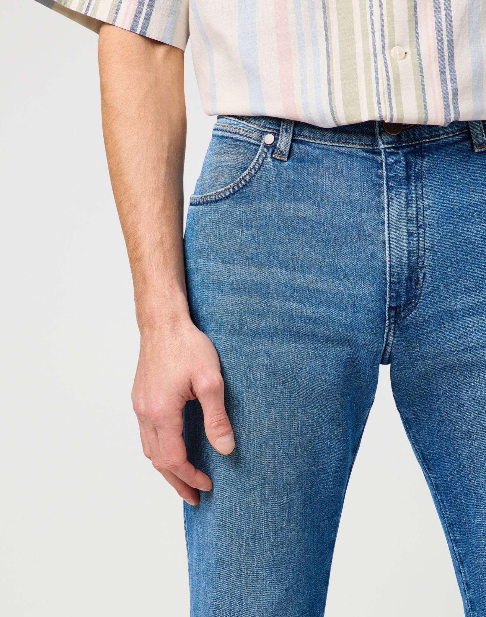 River en jeans bleu Bedazzled Wrangler