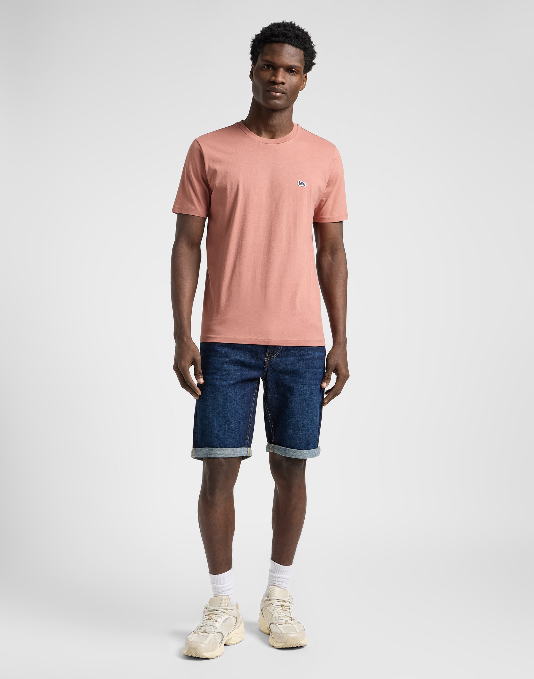 Ss Patch Logo Tee in Sépia T-shirts Lee
