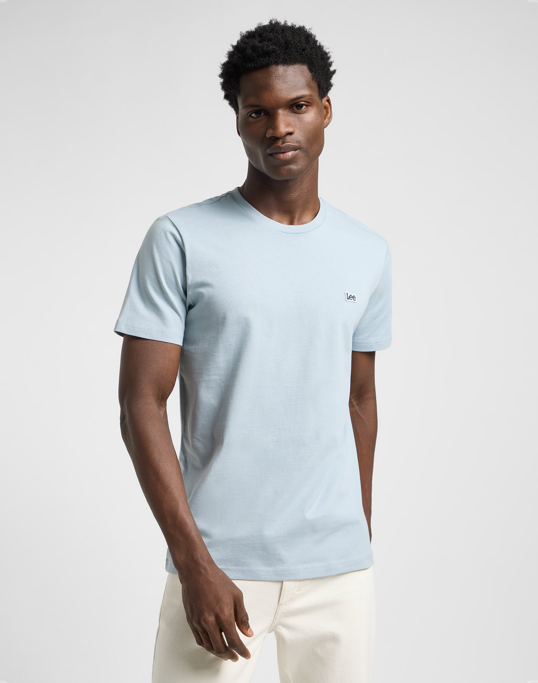 Ss Patch Logo Tee en gris béton T-shirts Lee