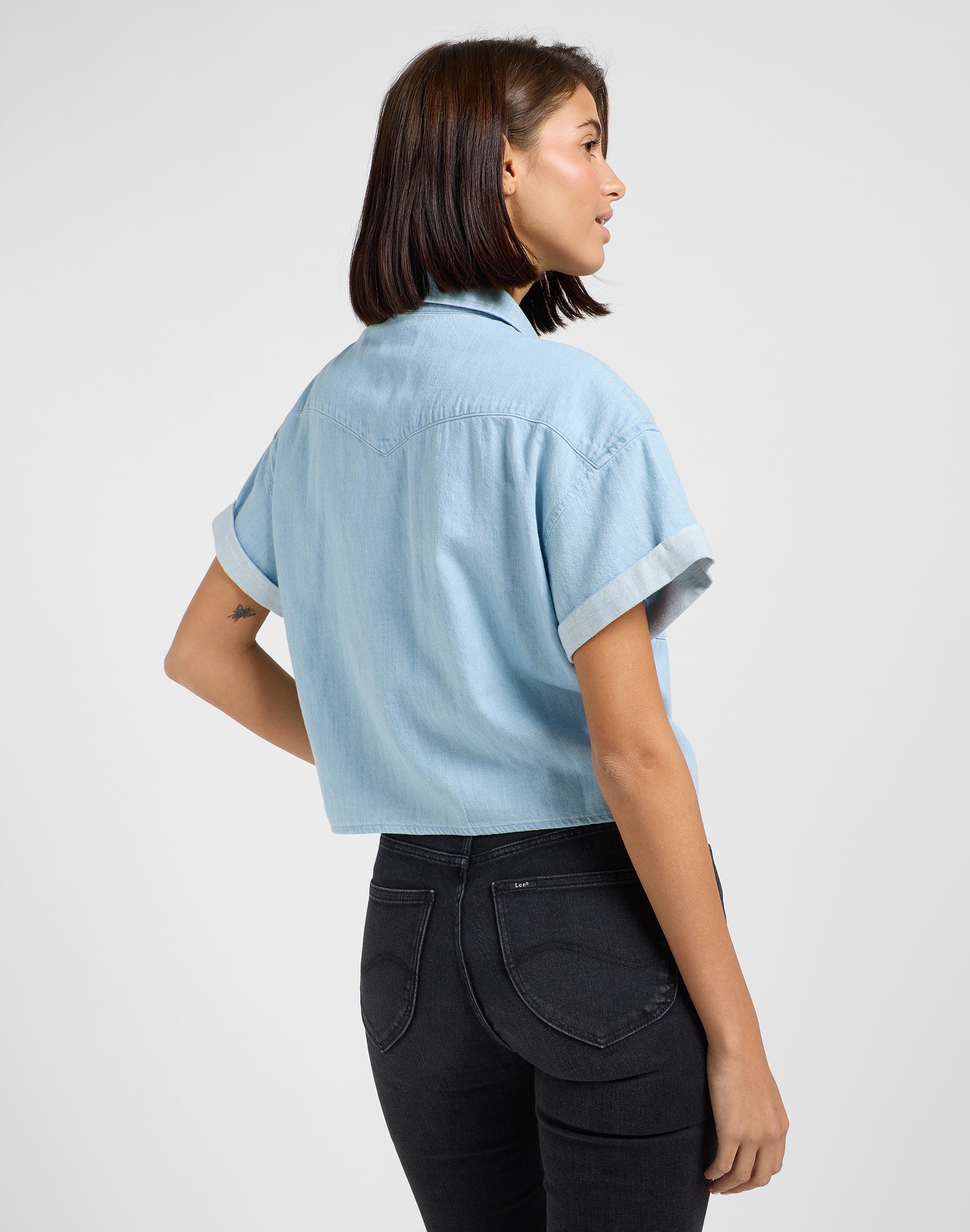 Crop Tied Western Shirt in Light Mood Chemises Lee