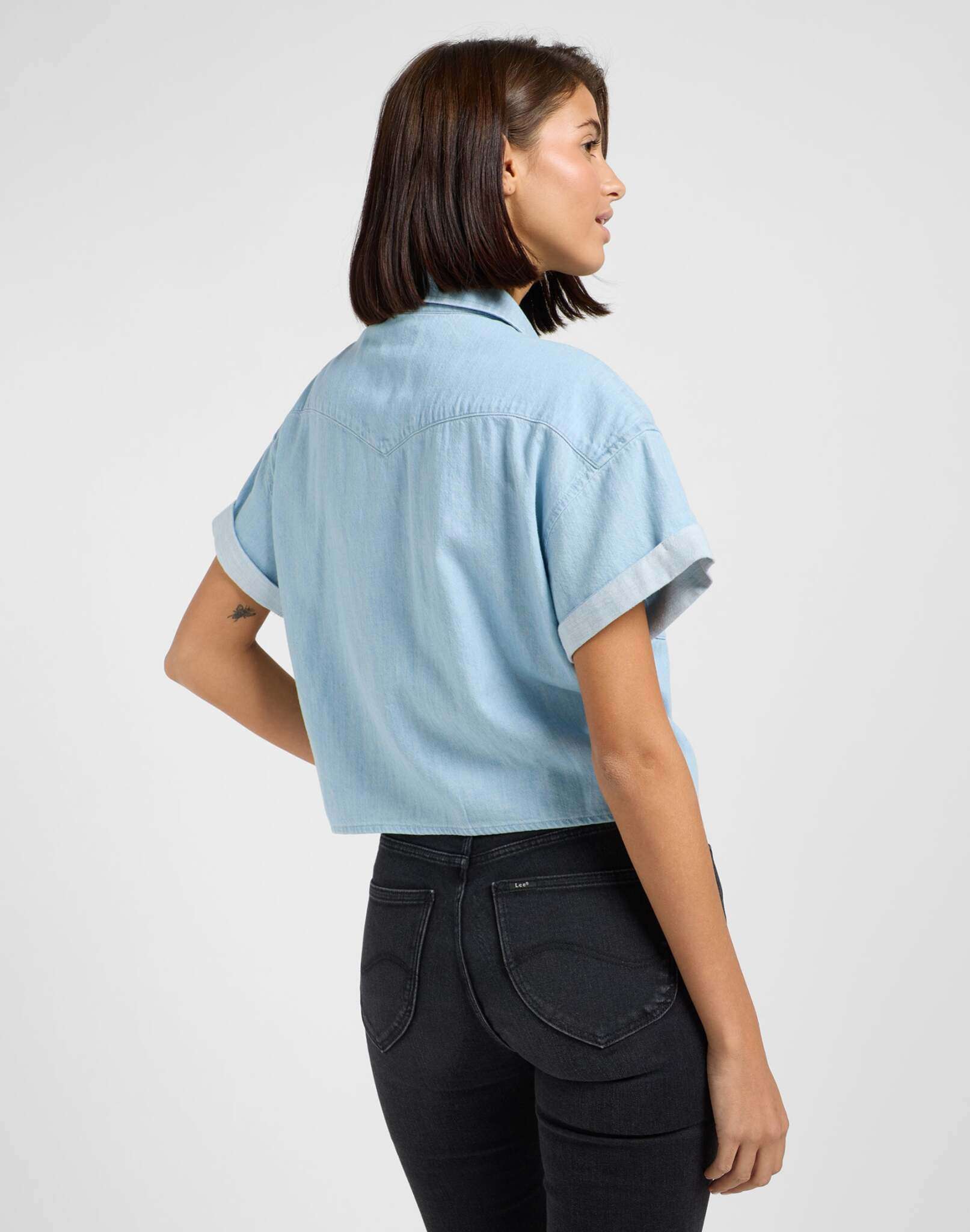 Crop Tied Western Shirt in Light Mood Chemises Lee