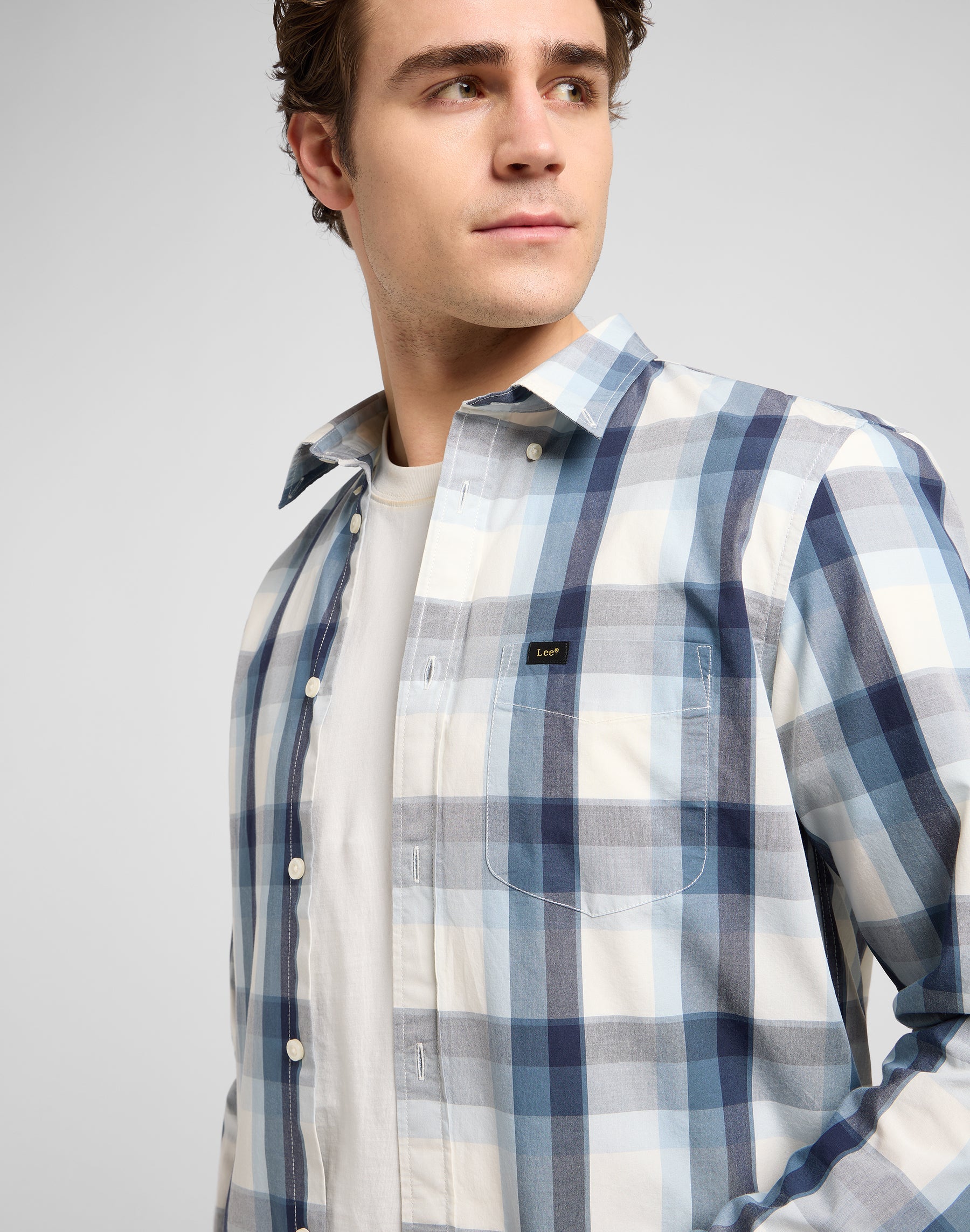 Lee Button Down in Vintage Blue Ombre Chemises Lee