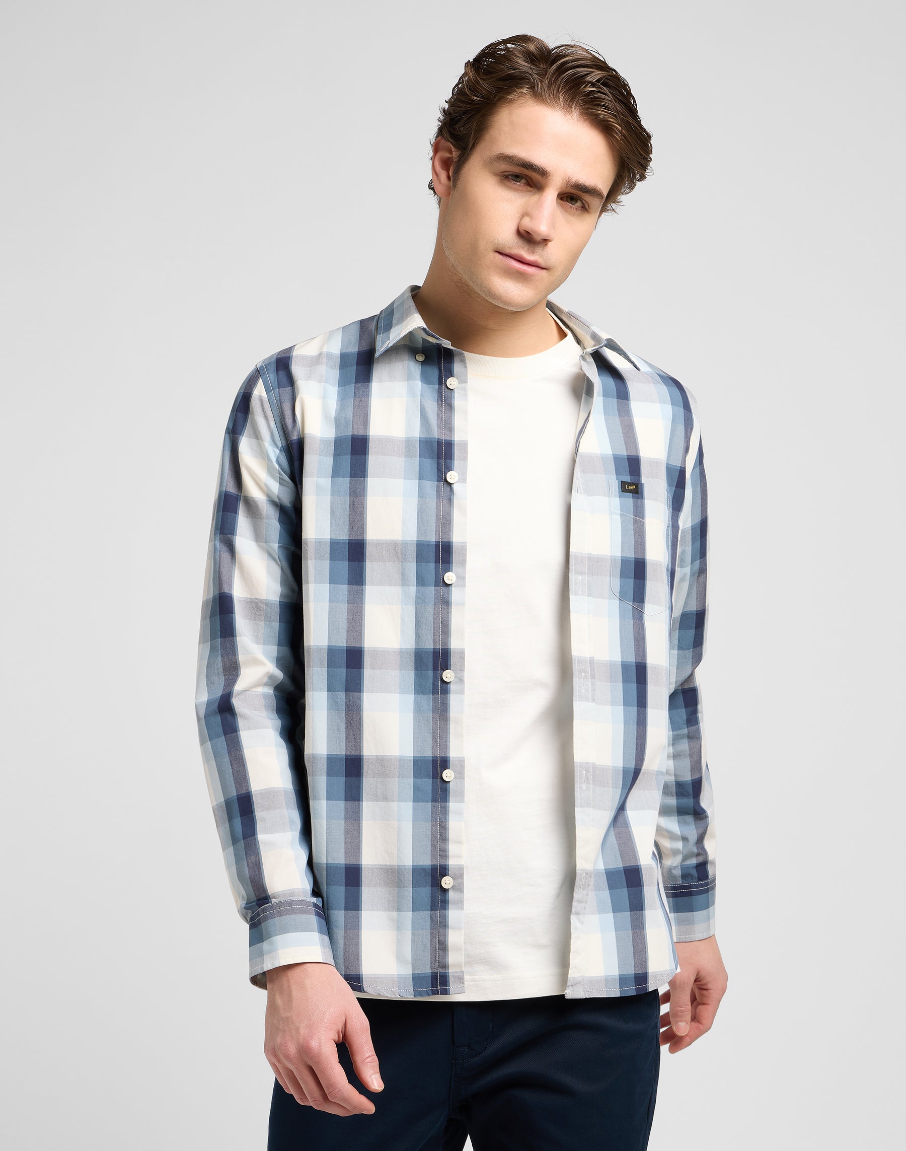 Lee Button Down in Vintage Blue Ombre Chemises Lee
