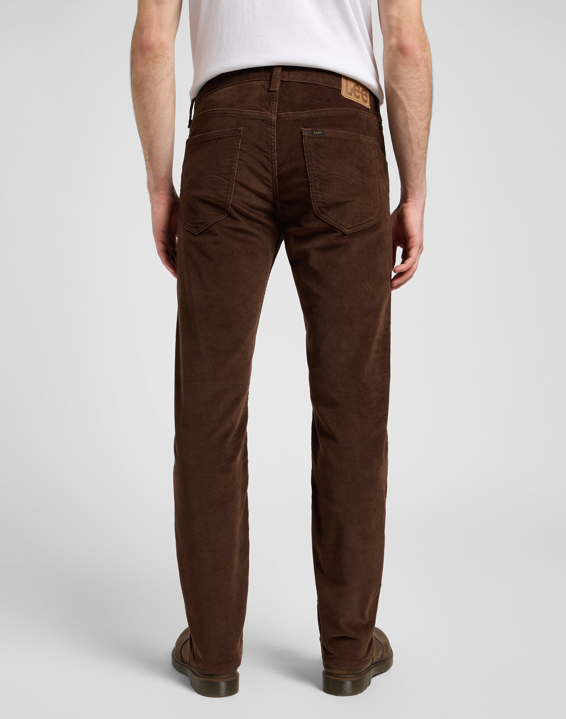 Daren Zip Fly in Arabica Pantalon Lee