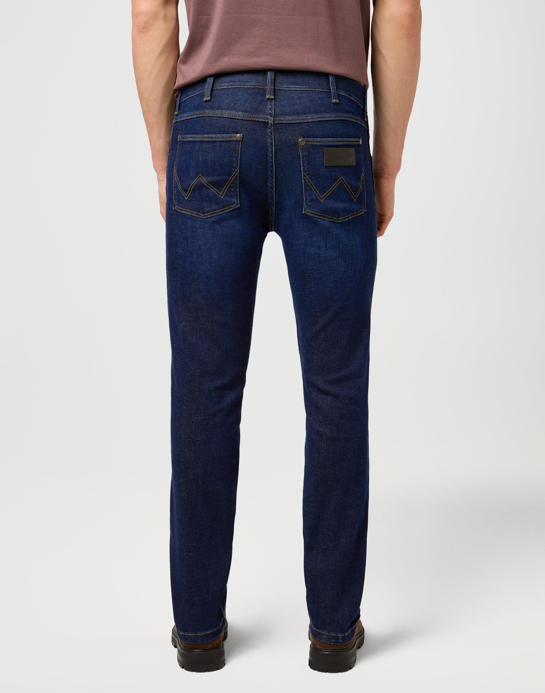 Greensboro in Rustic Navy Jeans Wrangler