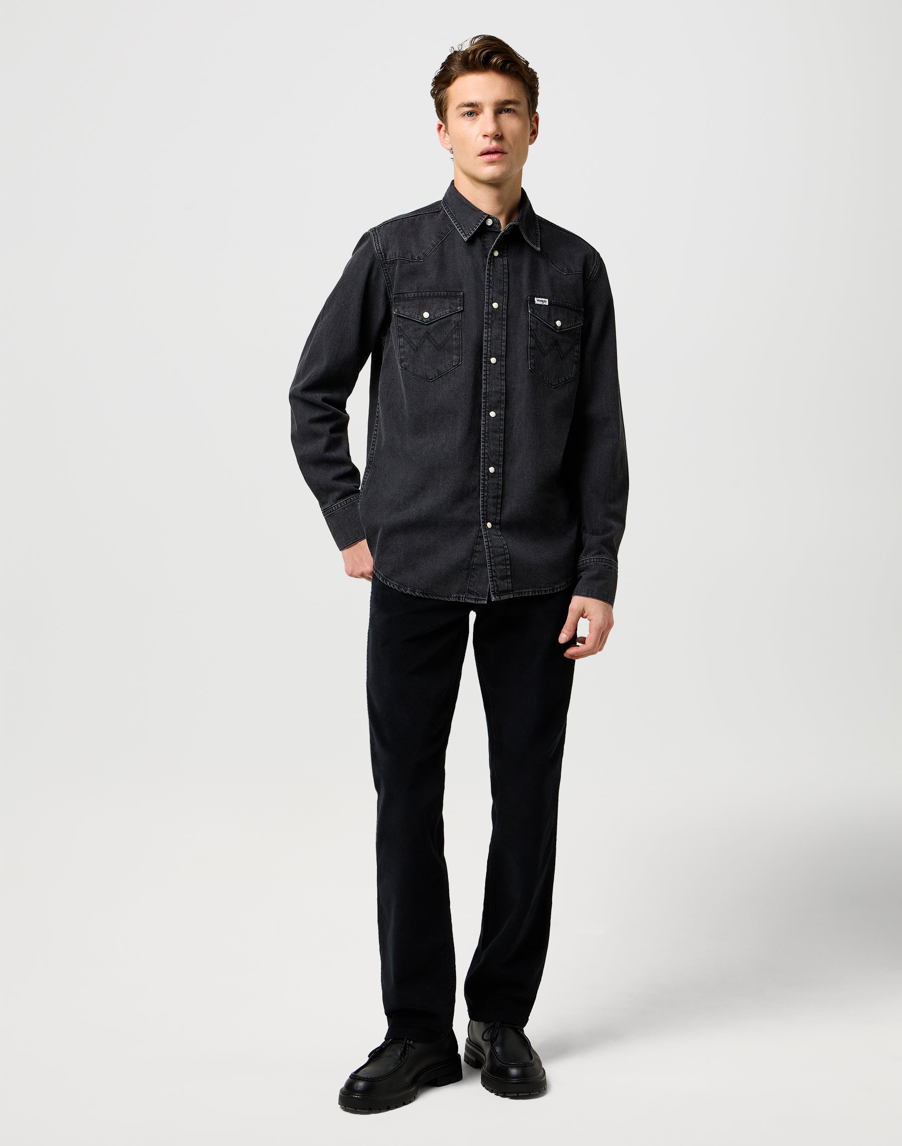 Greensboro in Black Pantalon Wrangler