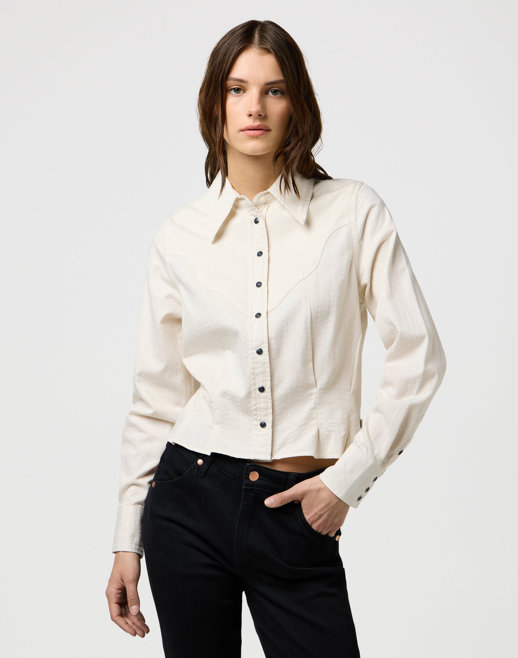 Femme Peplum Shirt in Pinstar White Chemises Wrangler