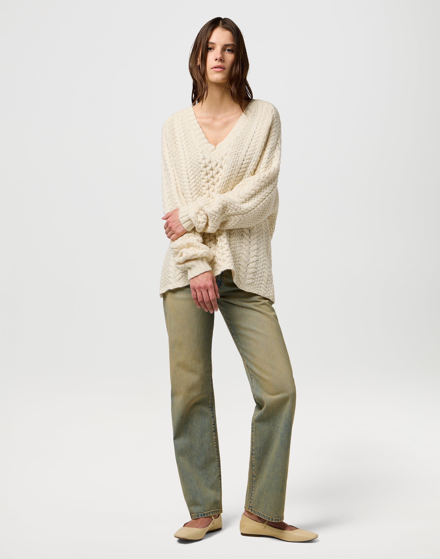 V Neck Cable Knit in Ivory Pullover Wrangler