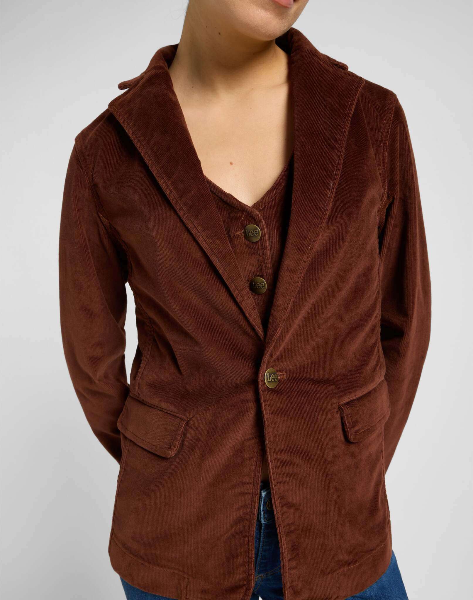 Structured Blazer in Luxe Brown Vestes Lee