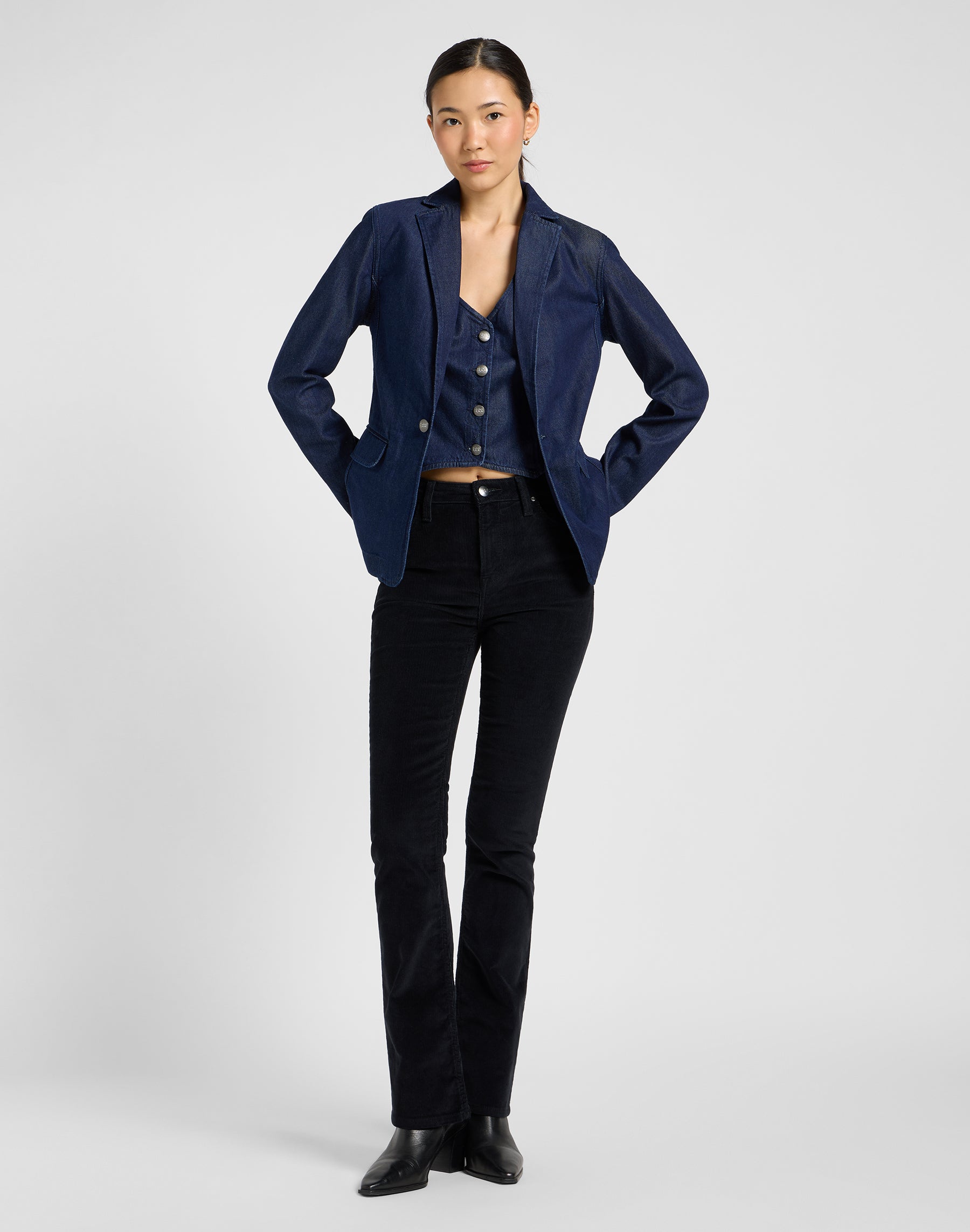 Structured Blazer in Regal Blue Vestes Lee