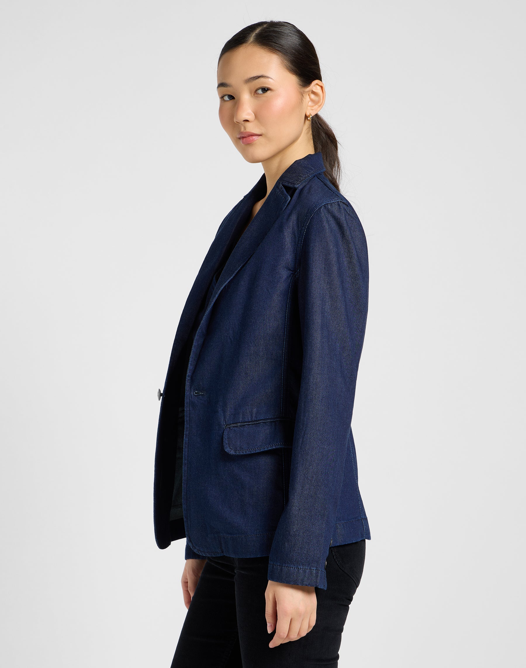 Structured Blazer in Regal Blue Vestes Lee