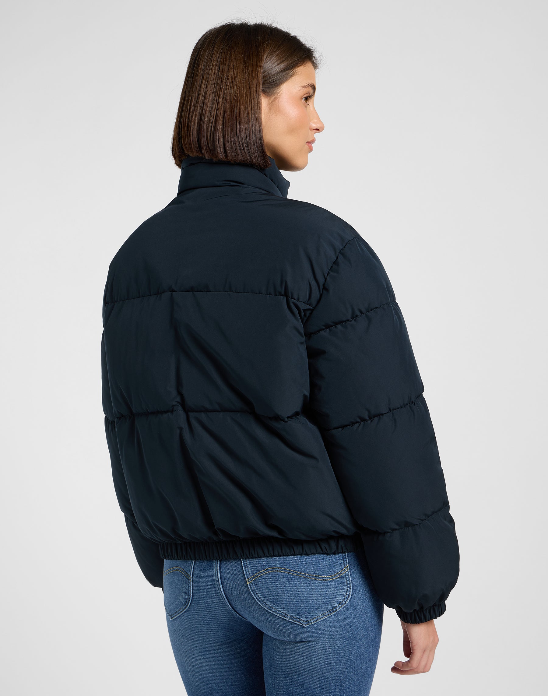 Rider Puffer Jacket in Black Vestes Lee