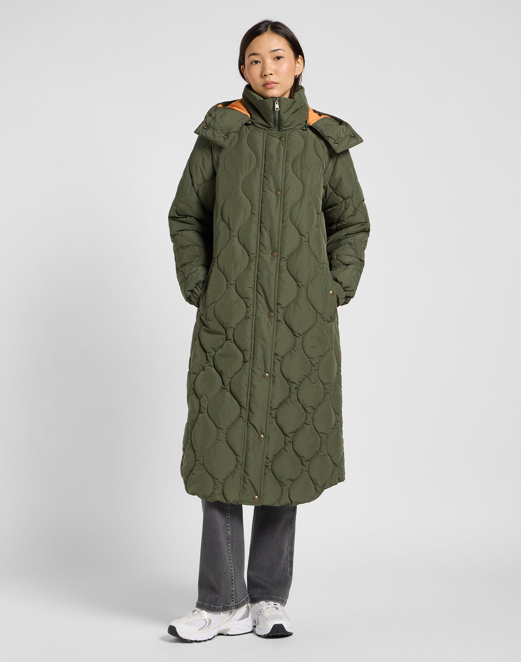 Long Puffer in Oak Moss Vestes Lee