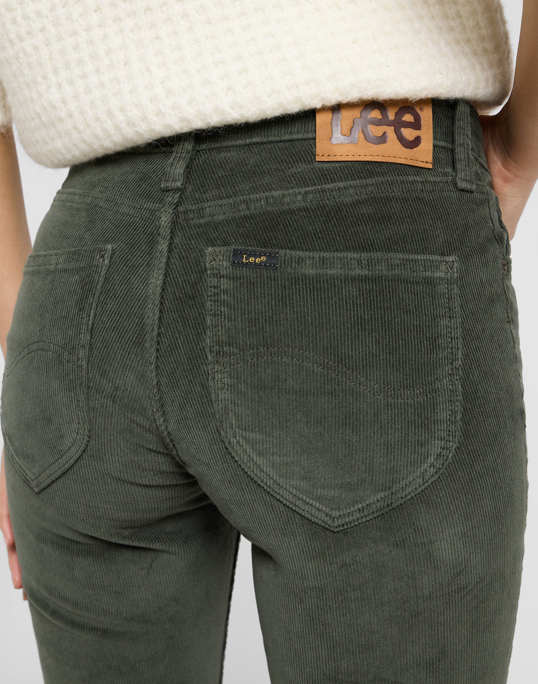 Marion en Olive Gray Pantalon Lee