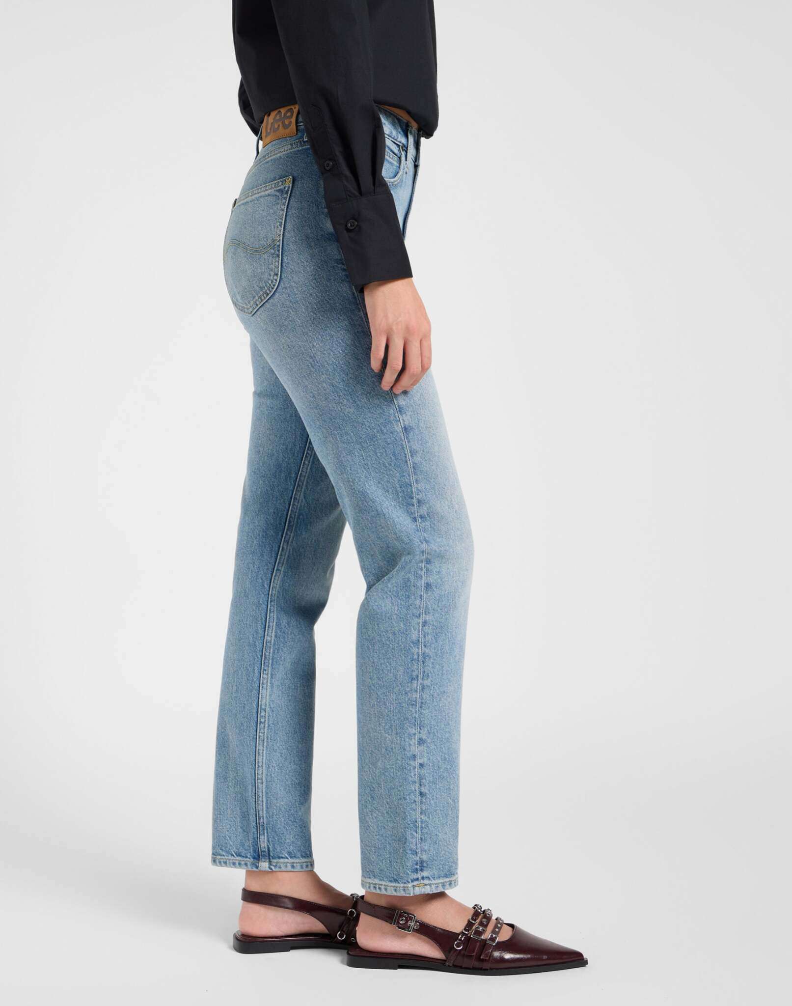 Carol en jeans Laundry Line Lee