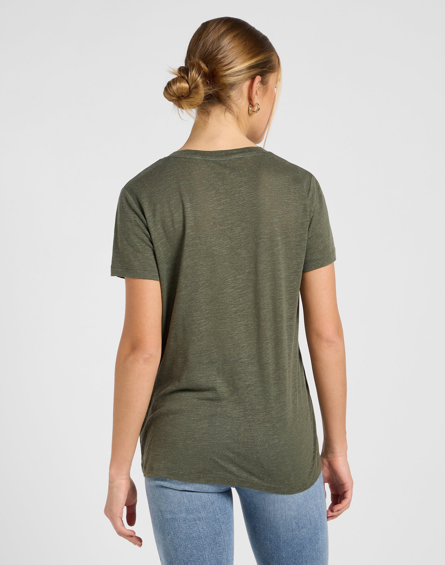 Tee-shirt col en V Oak Moss T-shirts Lee