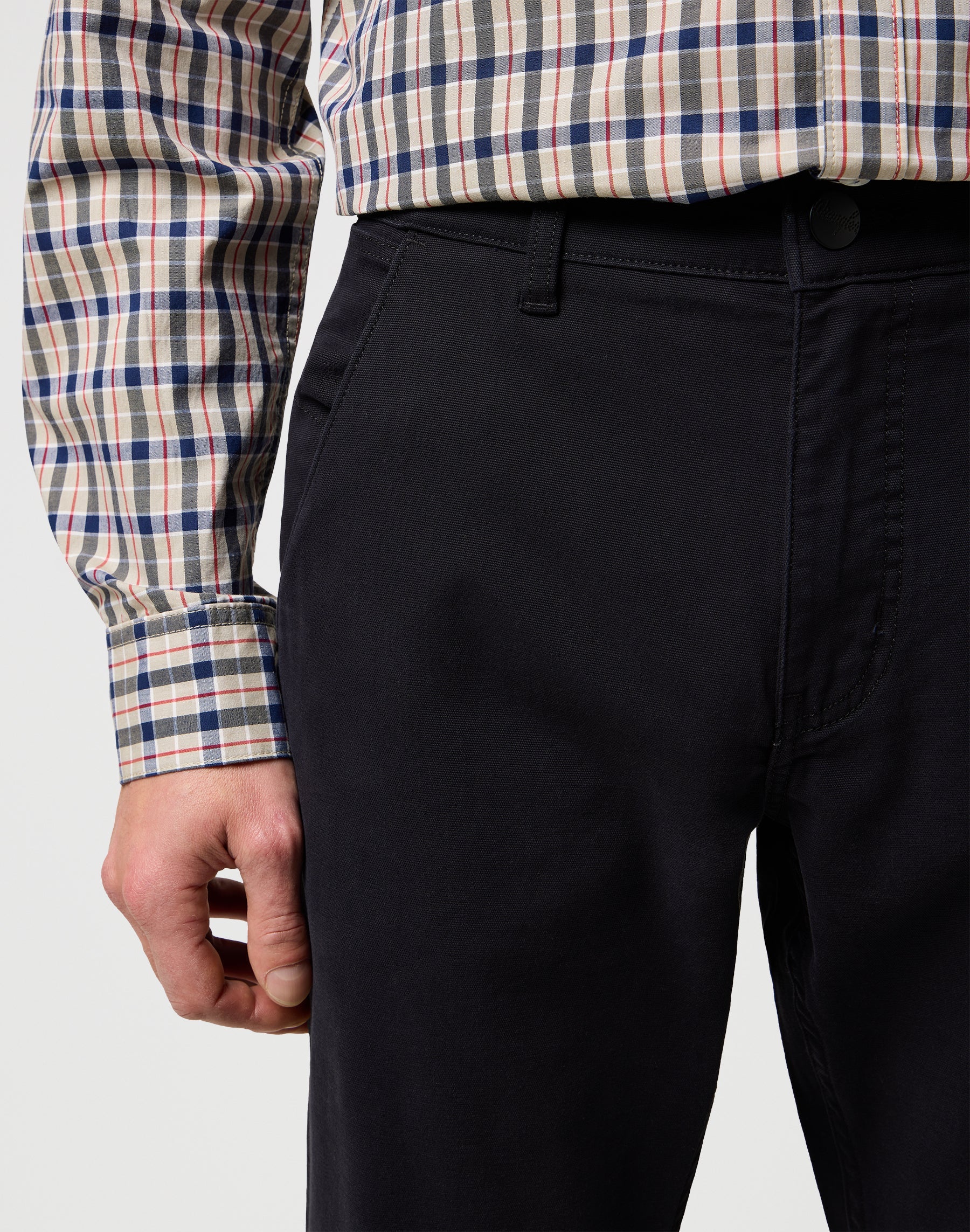 Regular Chino in Black Pantalon Wrangler