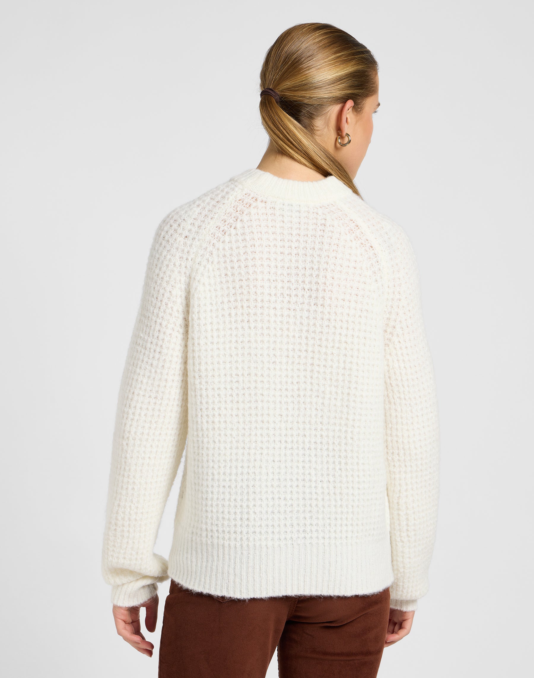 Pull tricoté en écru Pull Lee