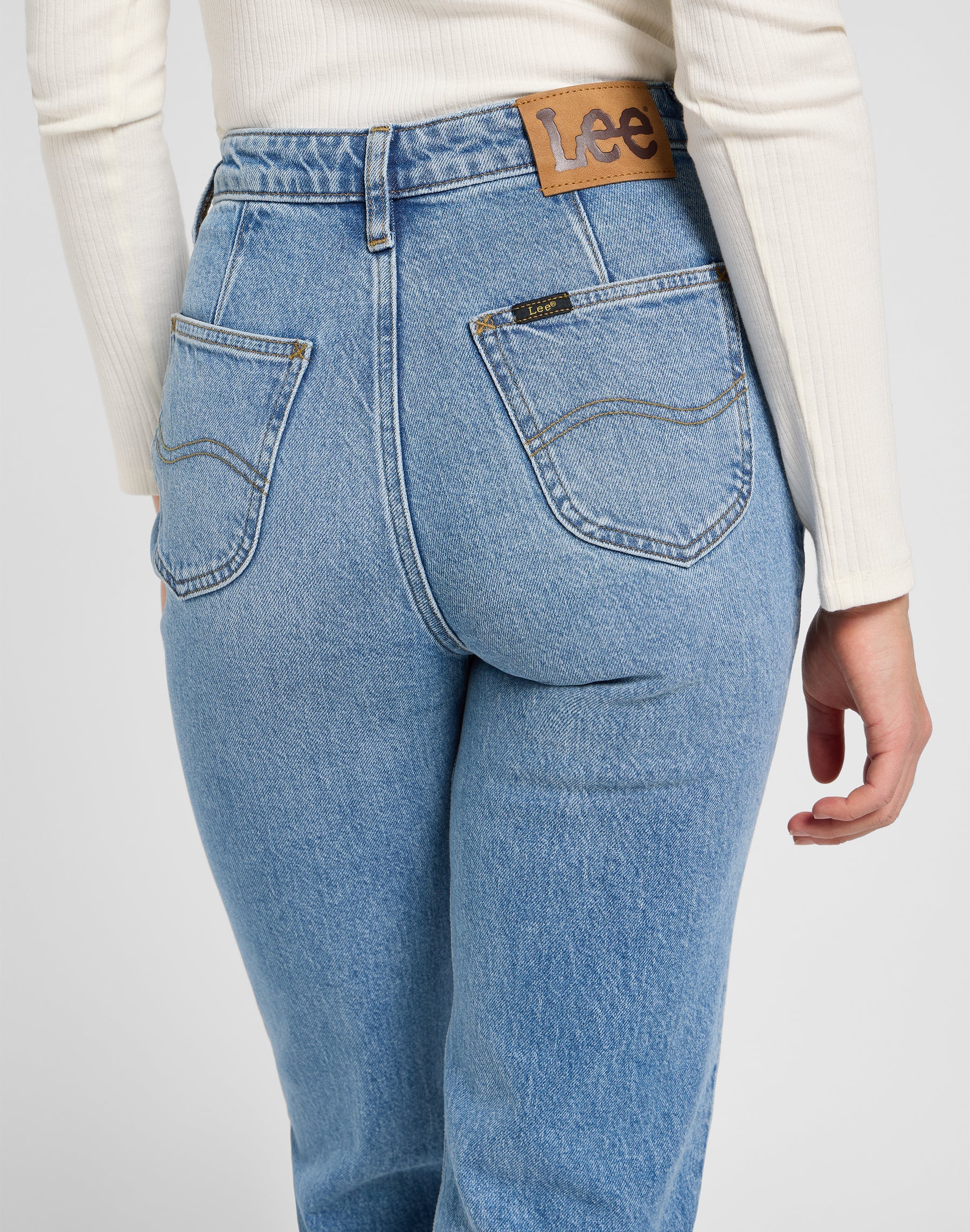 June in Calm Seas Jeans Lee