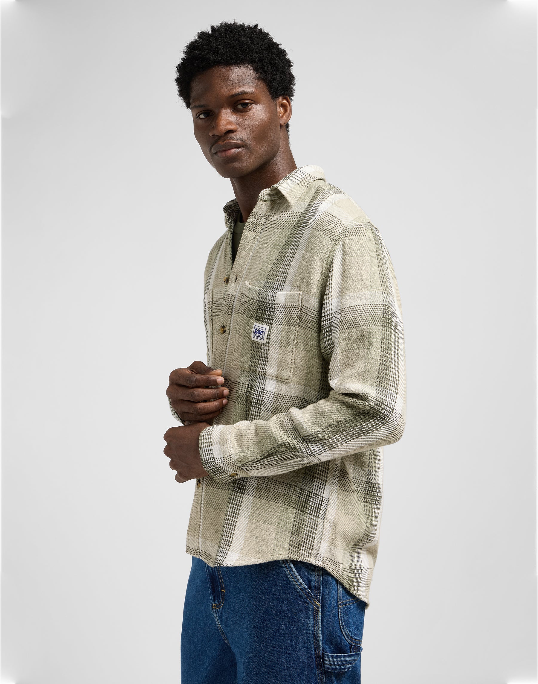 Workwear Shirt 2.0 in Oak Moss Plaid Chemises Lee