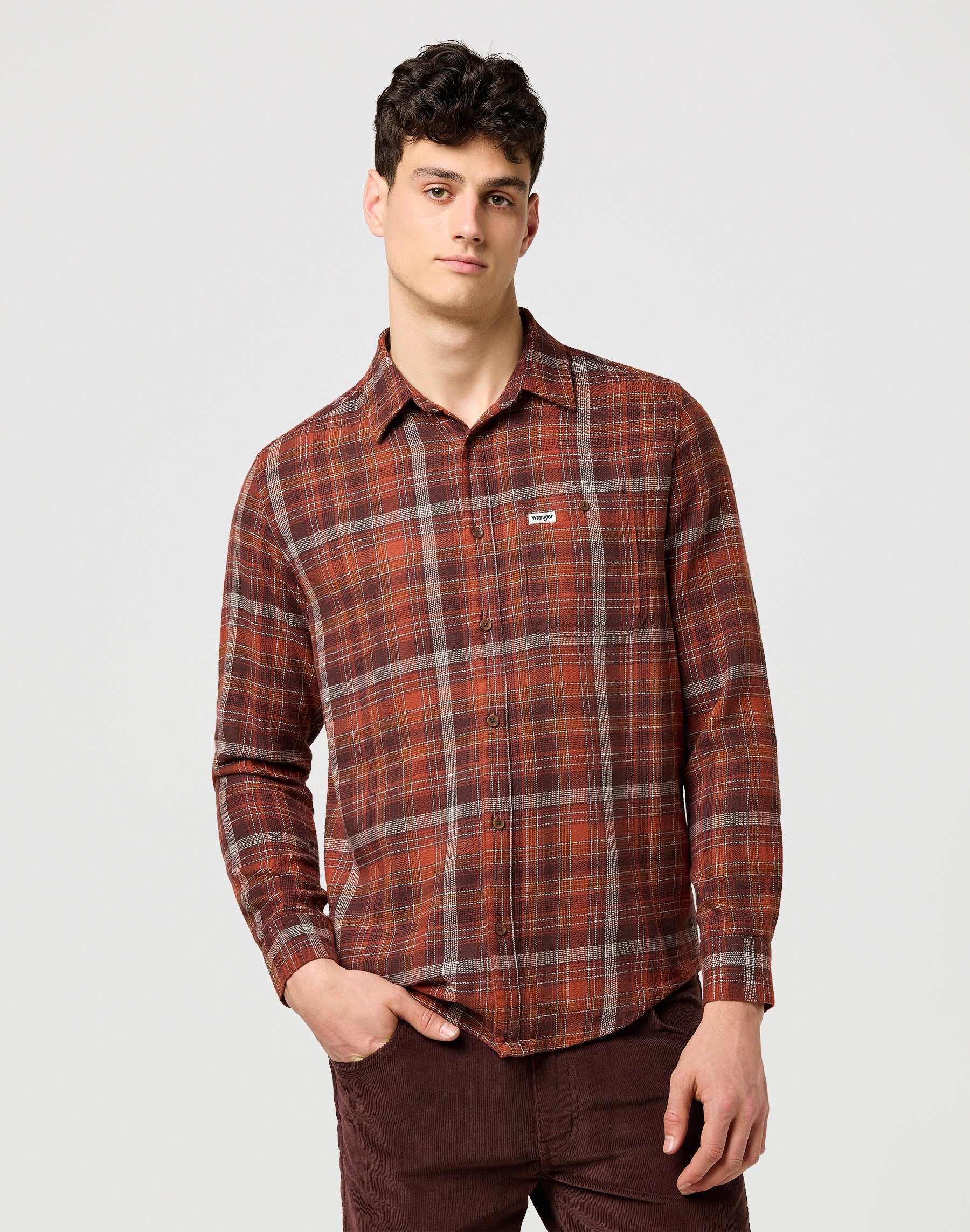 1 pt Flannel Shirt in Fired Brick Chemises Wrangler