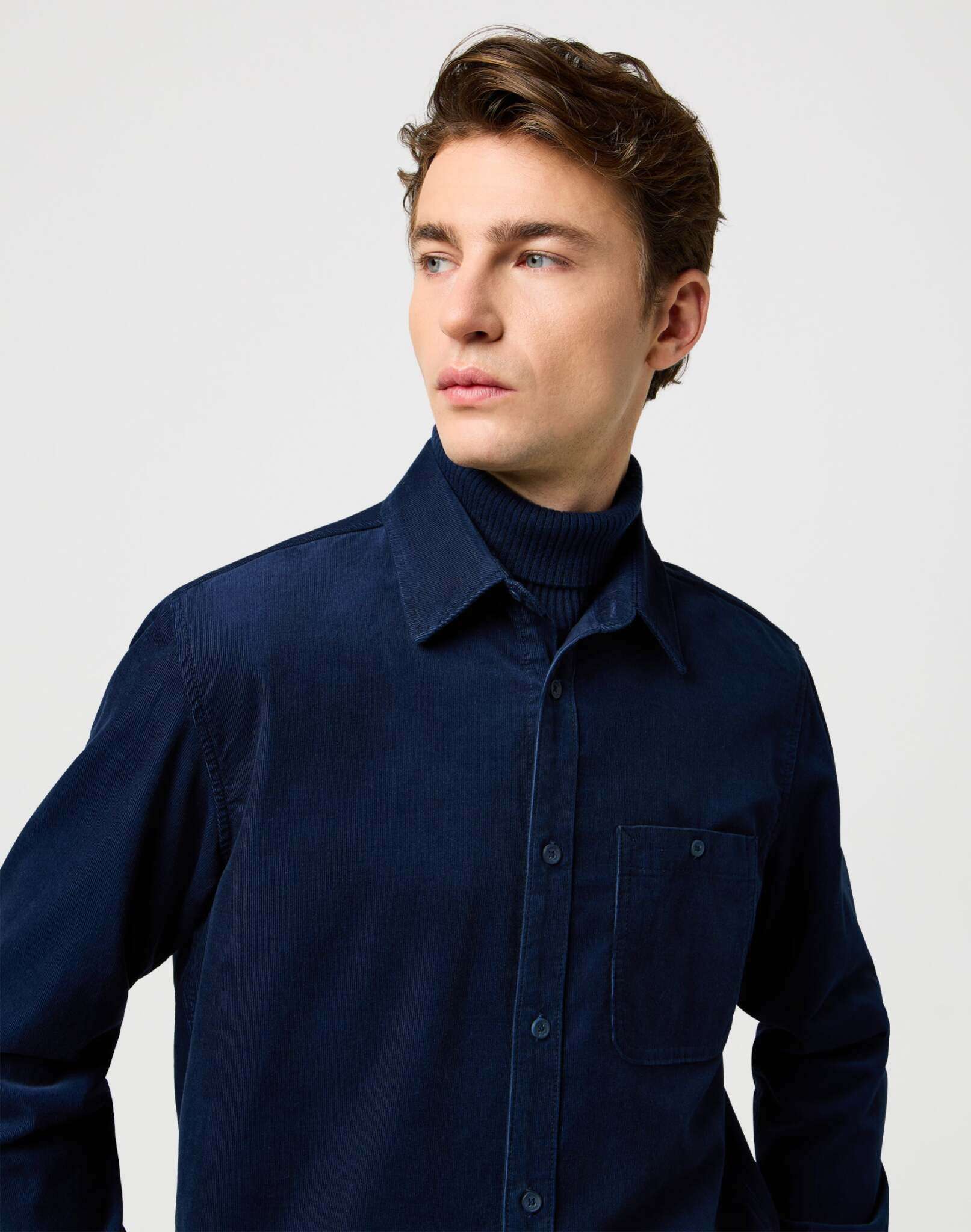 1 pt Chemise Corduroy in Navy Chemises Wrangler