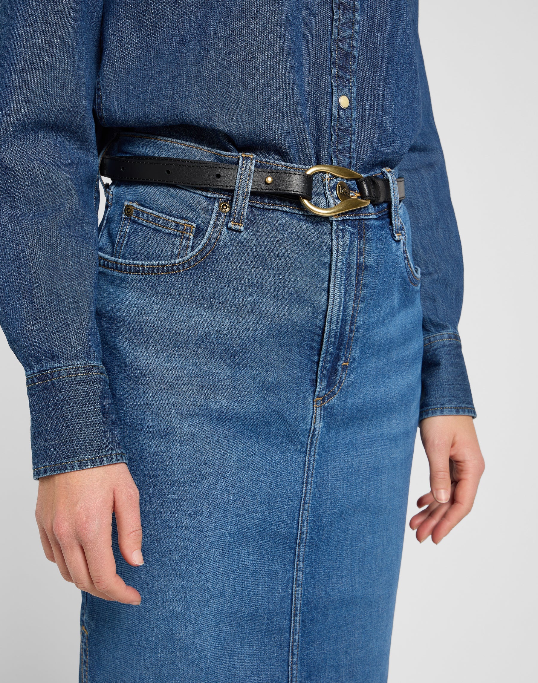 Loop Belt in Black Ceinture Lee