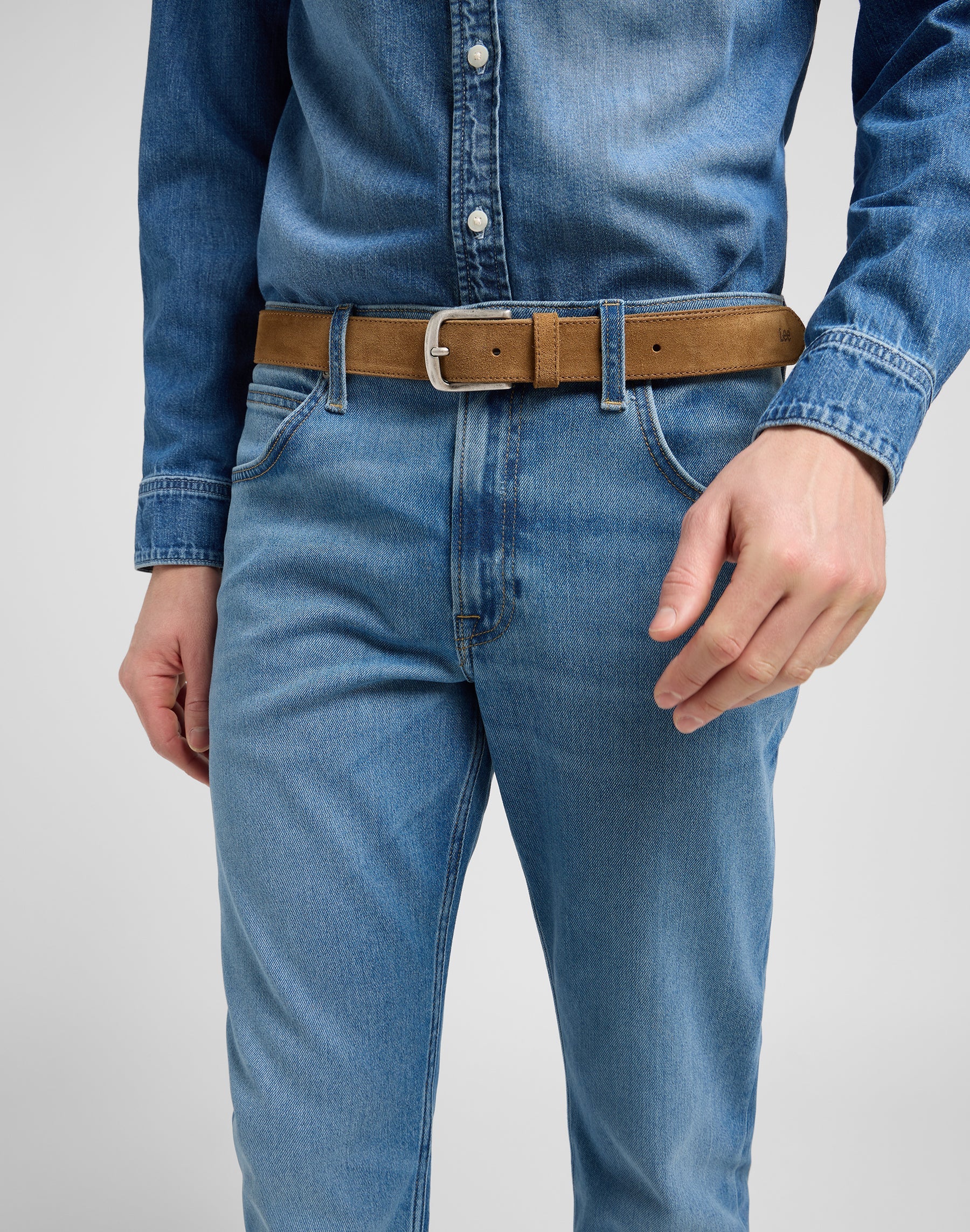 Suede Belt in Khaki Ceinture Lee