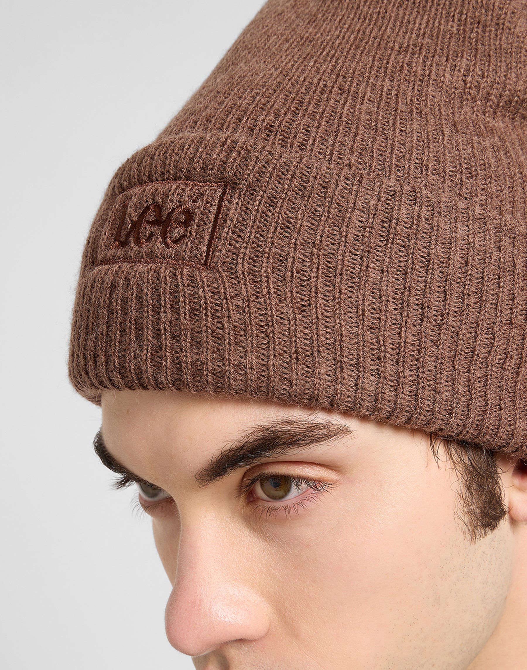 Bonnet Core dans Luxe Brown Bonnets Lee