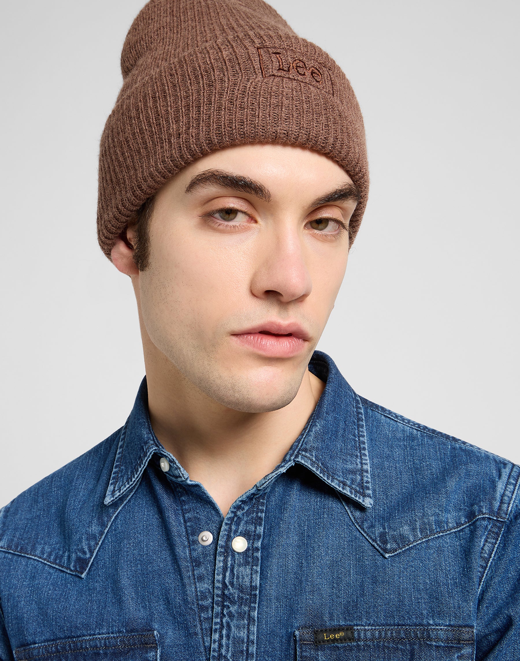 Bonnet Core dans Luxe Brown Bonnets Lee