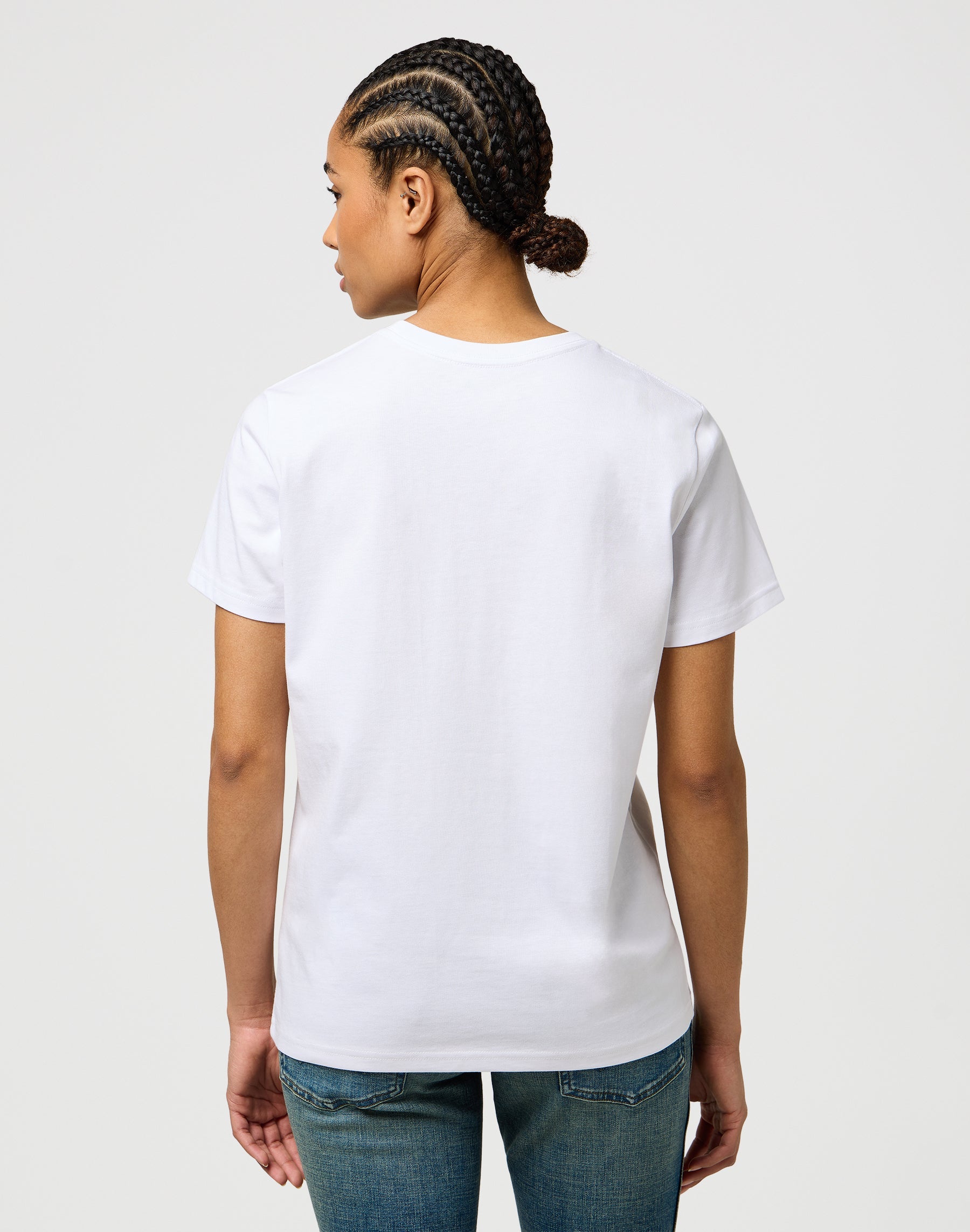 Sign Off Tee in White T-shirts Wrangler