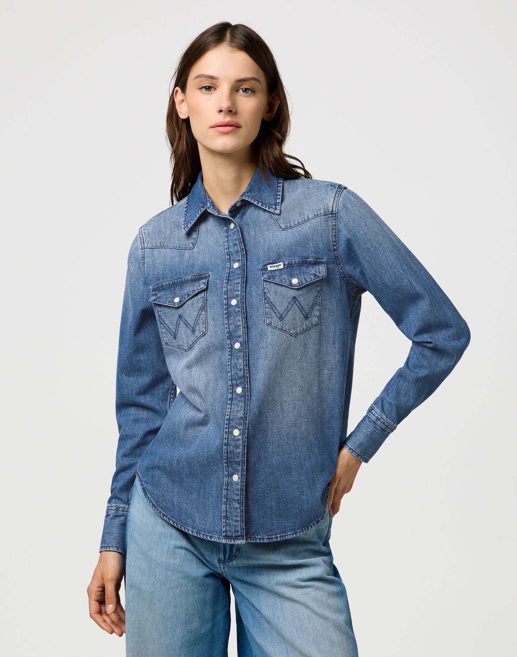 Heritage Shirt in Light Hand Chemises Wrangler