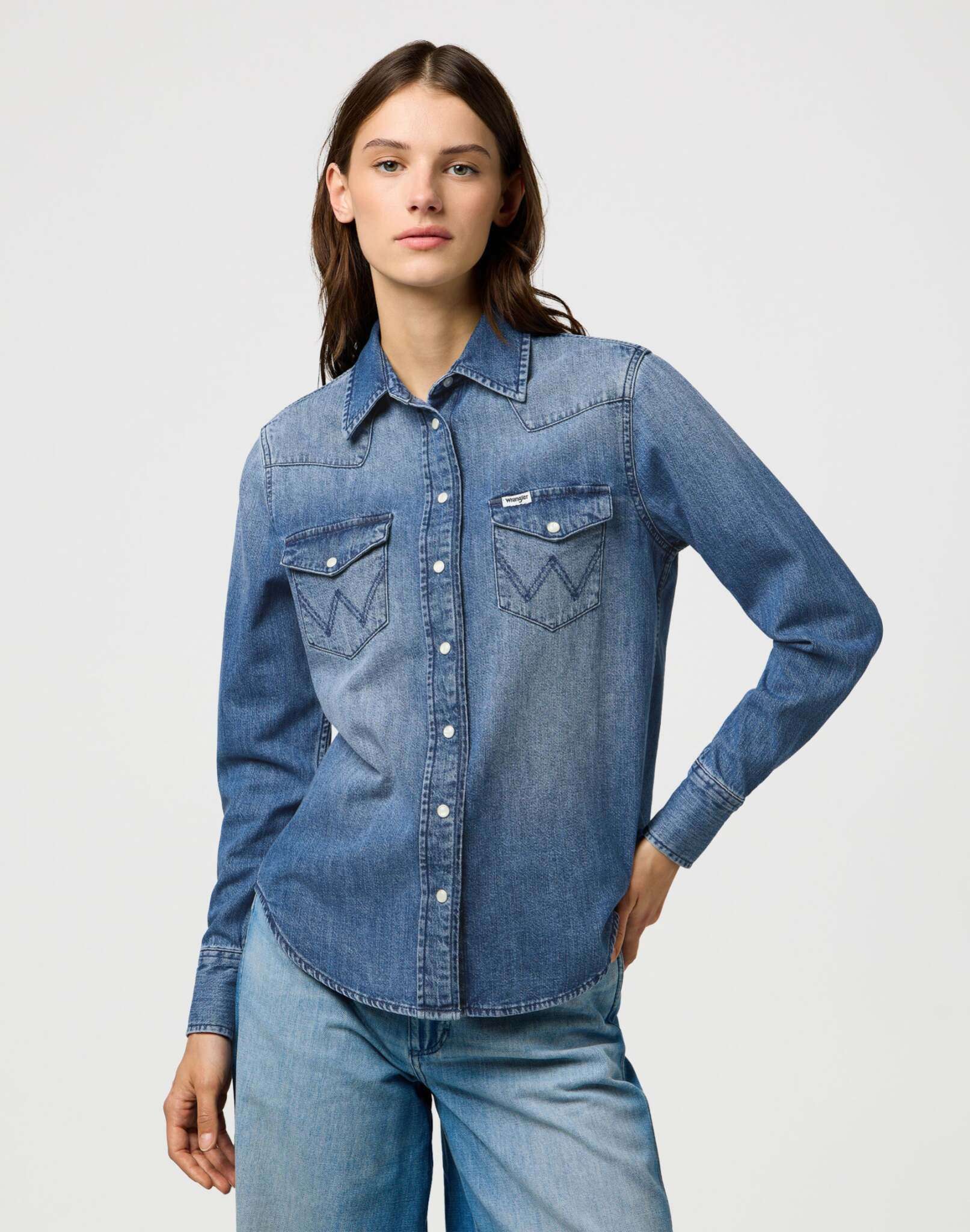 Heritage Shirt in Light Hand Chemises Wrangler