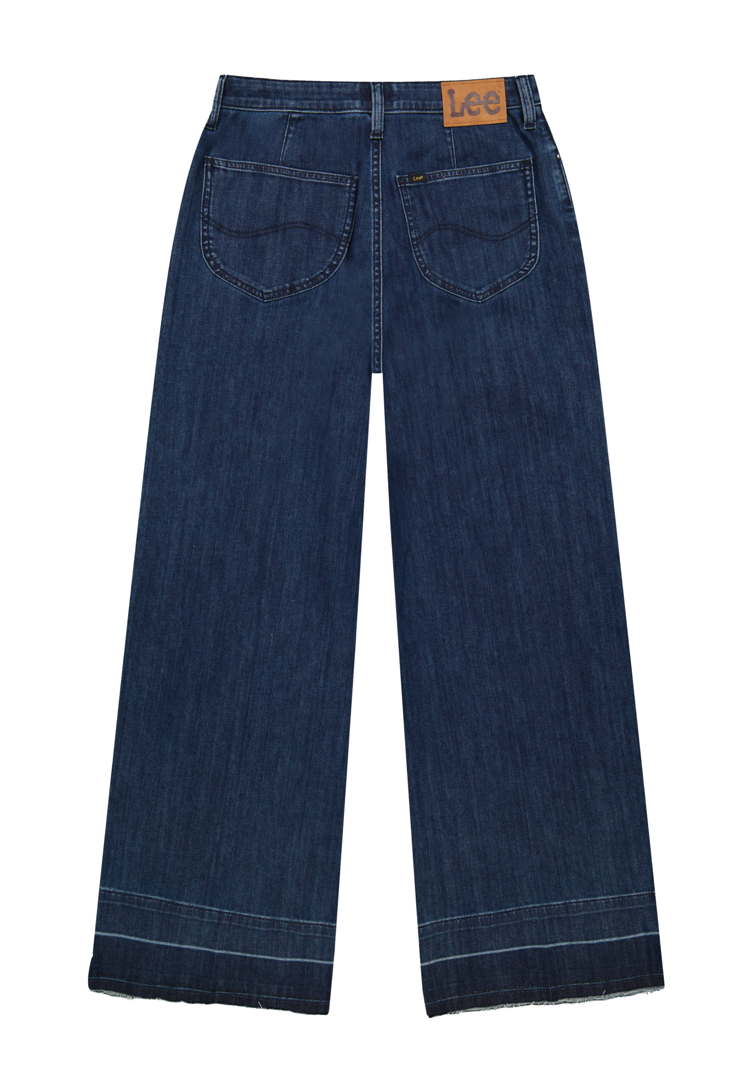 Stella dans Holding Tight