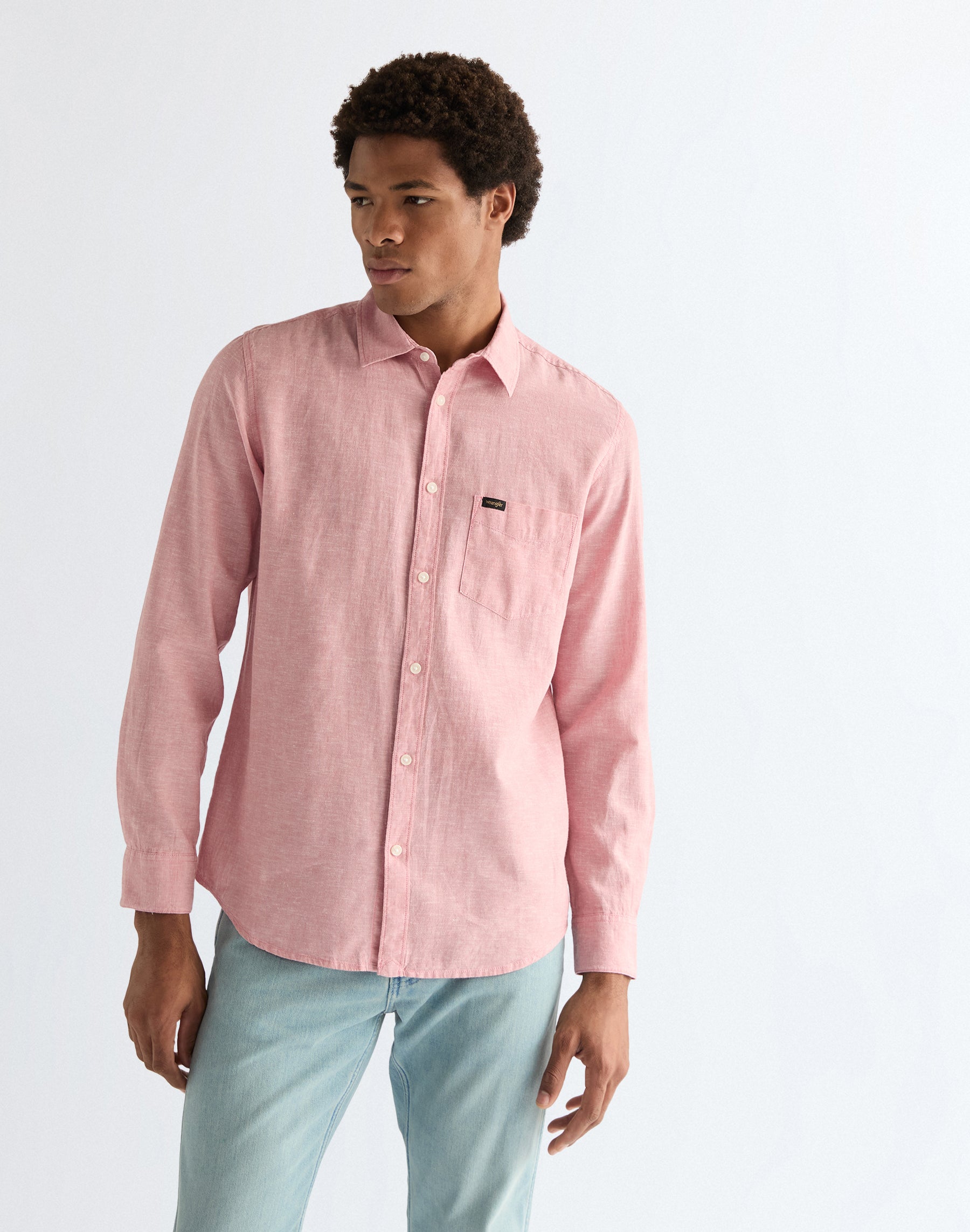 1 chemise à poche dans la couleur Dusty Rose Chemises Wrangler