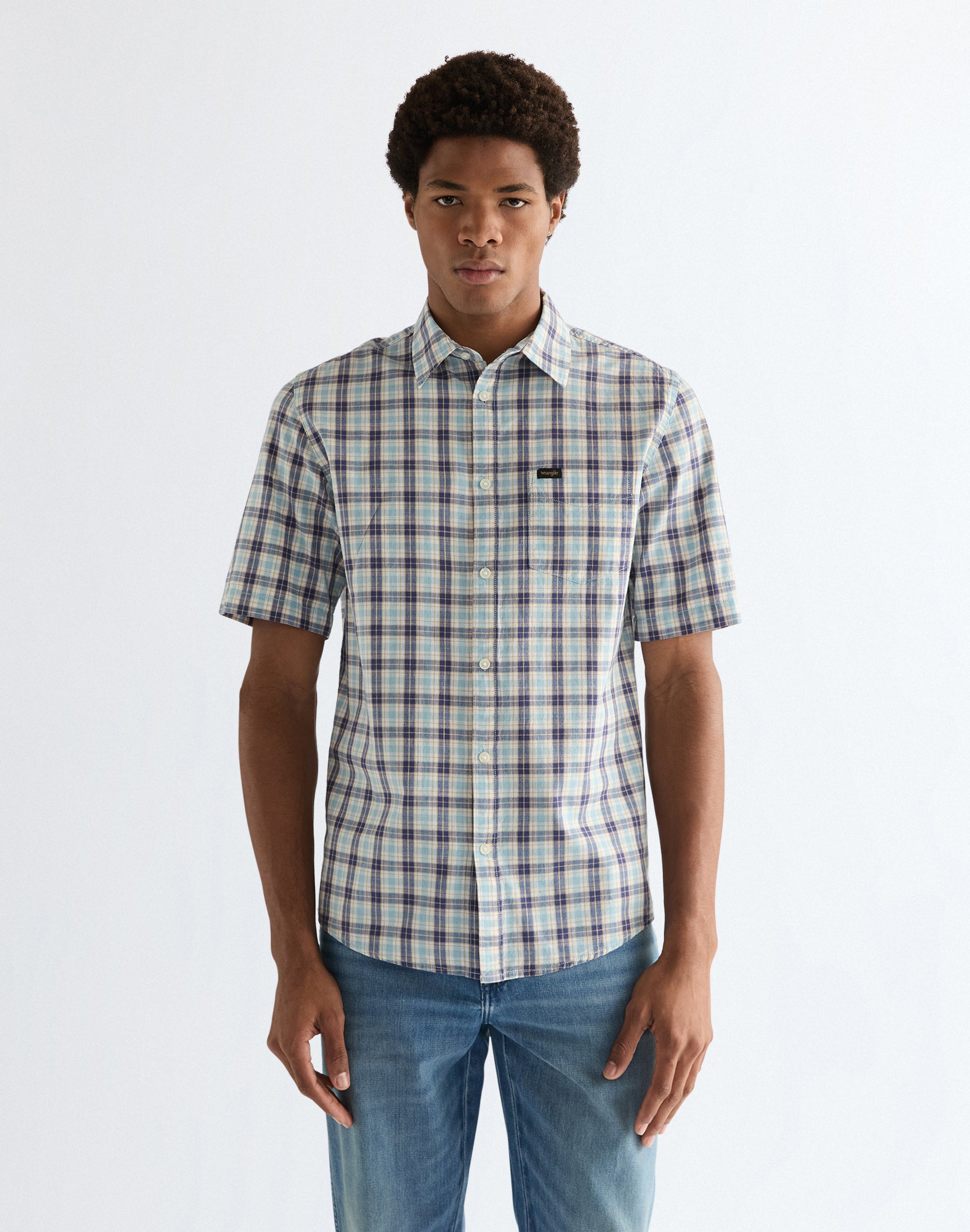 Chemise à manches courtes et 1 poche dans la collection Chemises Wrangler