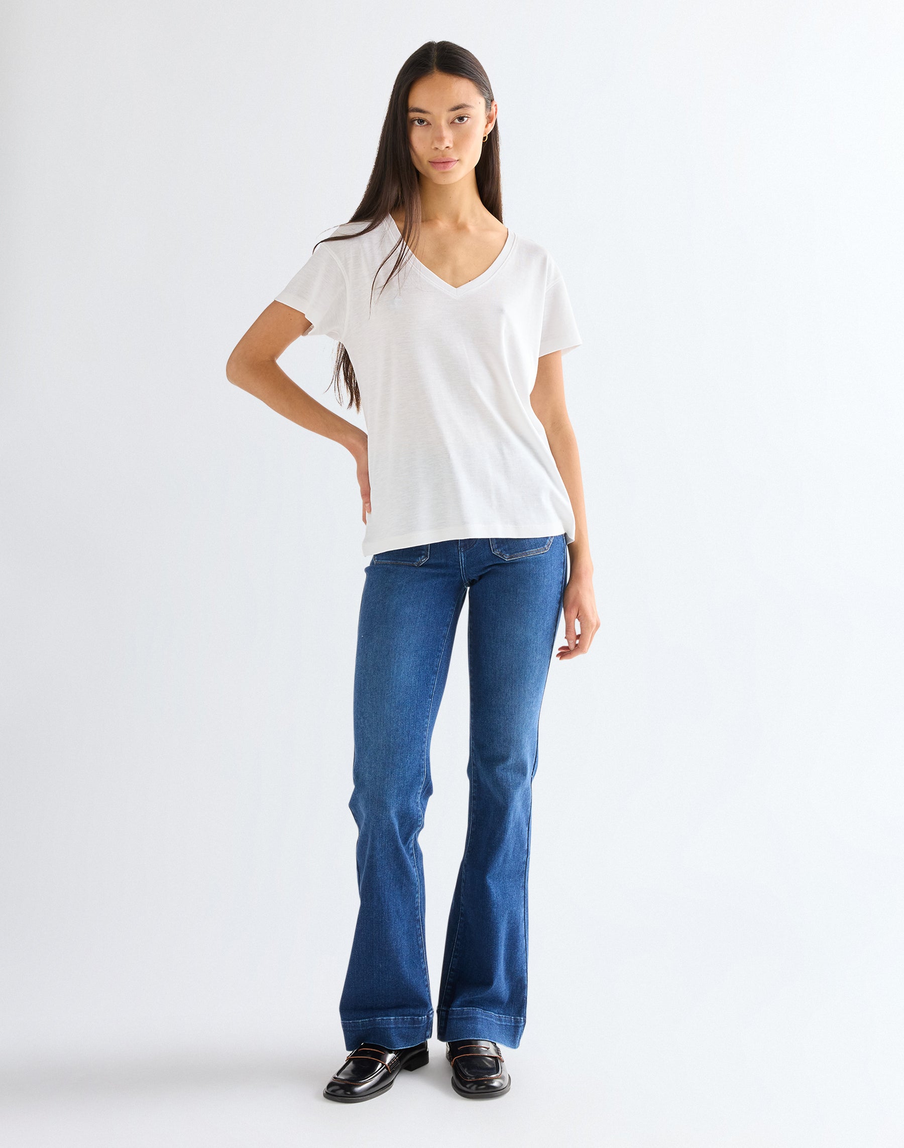 T-shirts Easy V Neck en blanc brillant Wrangler