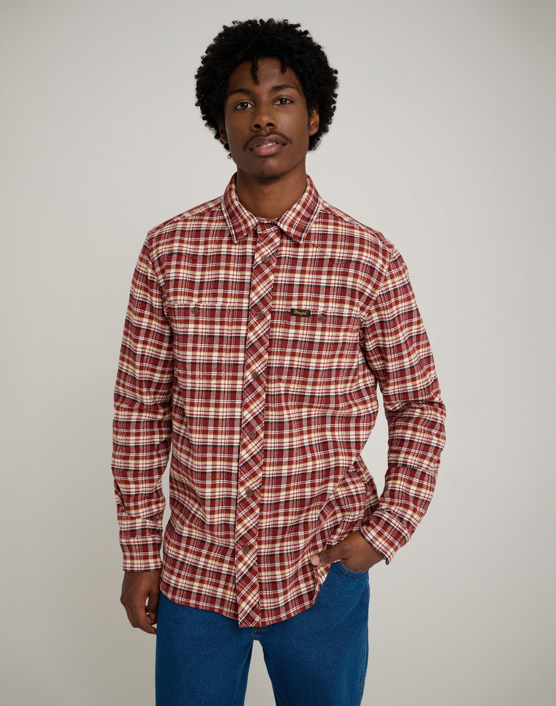 Will Shirt in Fired Brick Chemises Wrangler