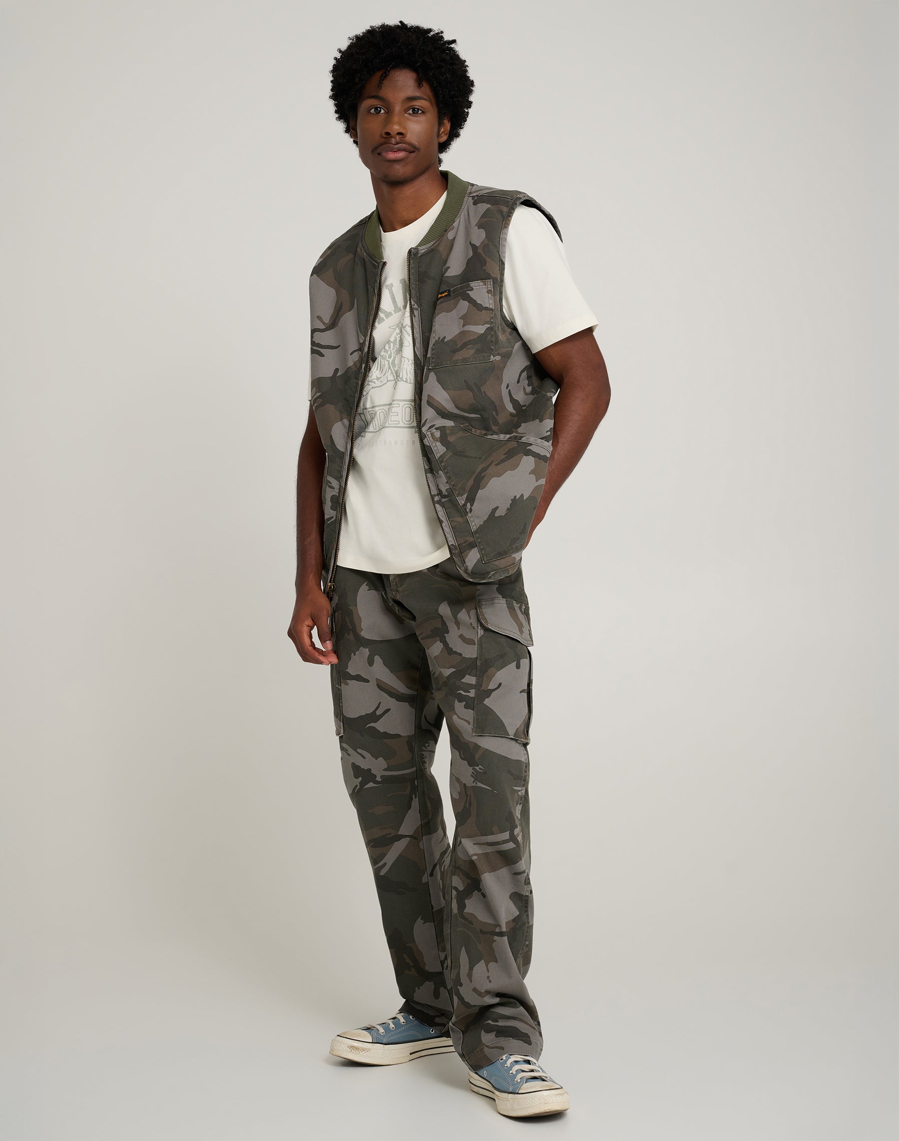 Mike Lucas Vest in Camo Vestes Wrangler