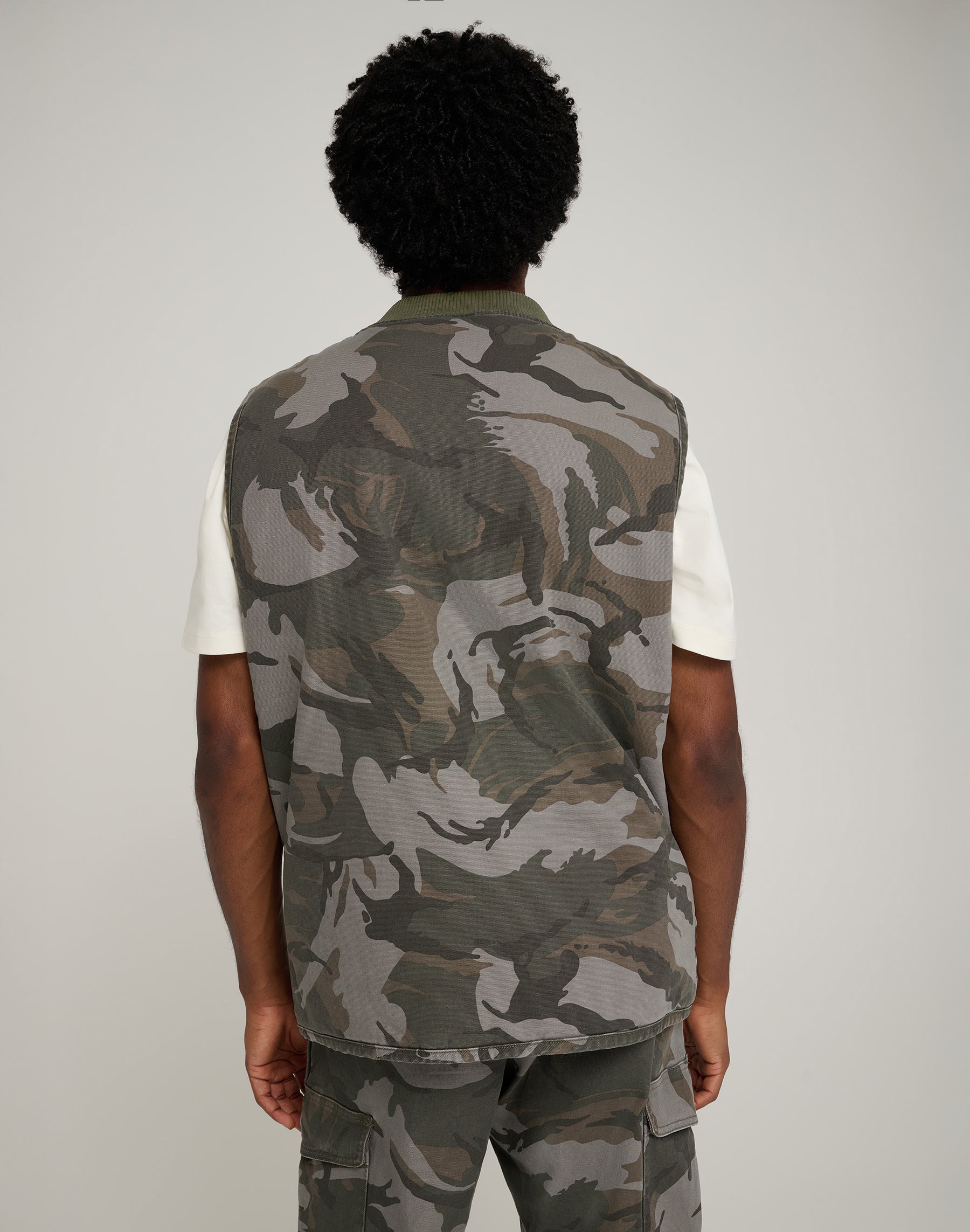 Mike Lucas Vest in Camo Vestes Wrangler