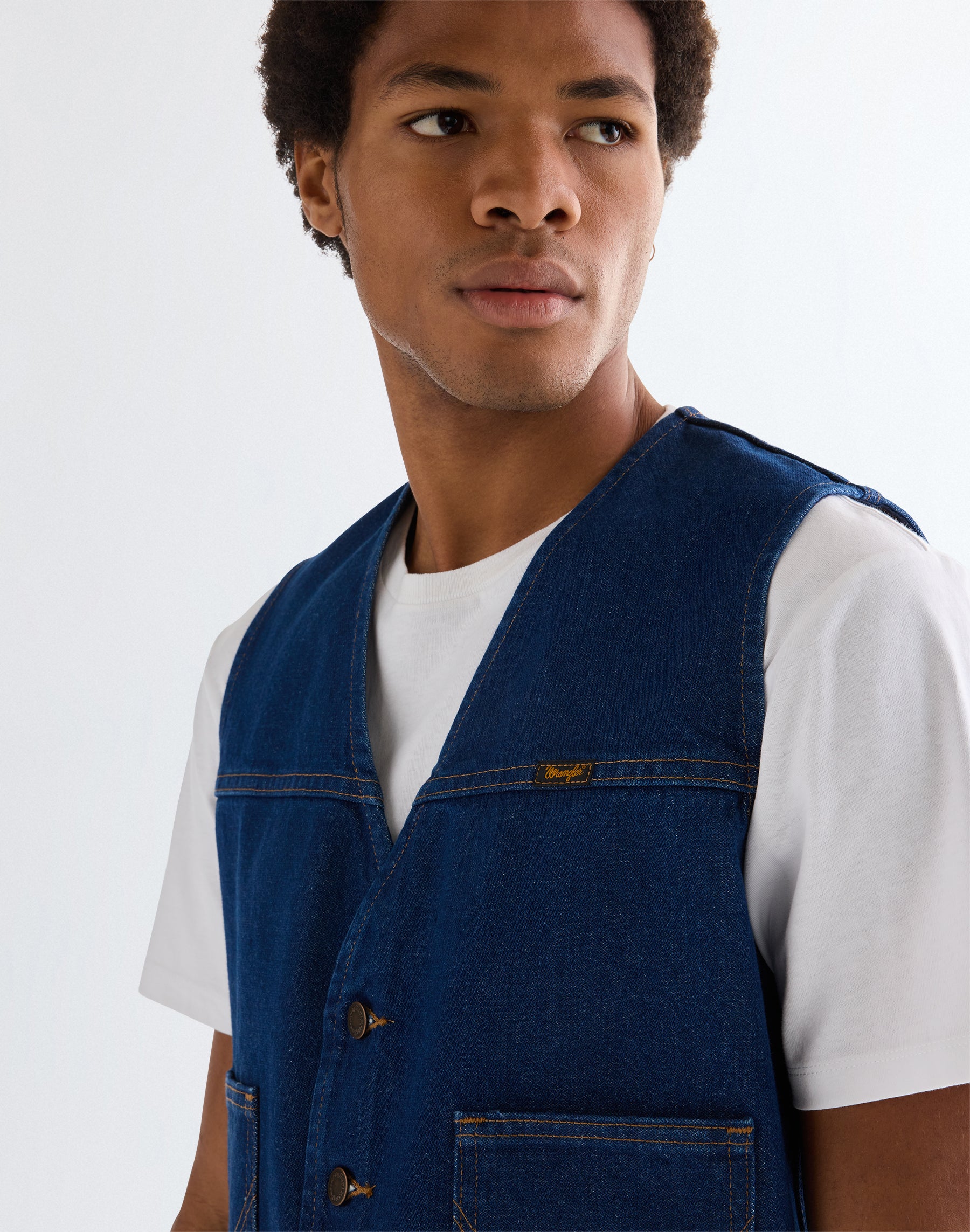 Gilet Cowboy Cut en indigo prélavé Vestes Wrangler