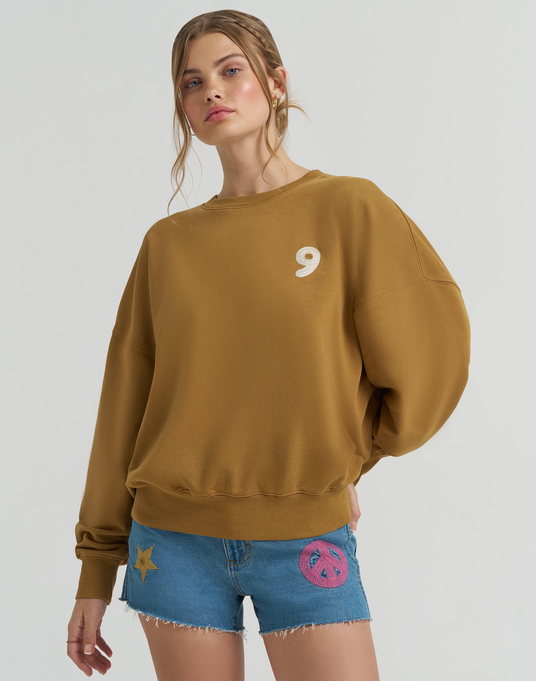 Bon sweat-shirt en jean marron