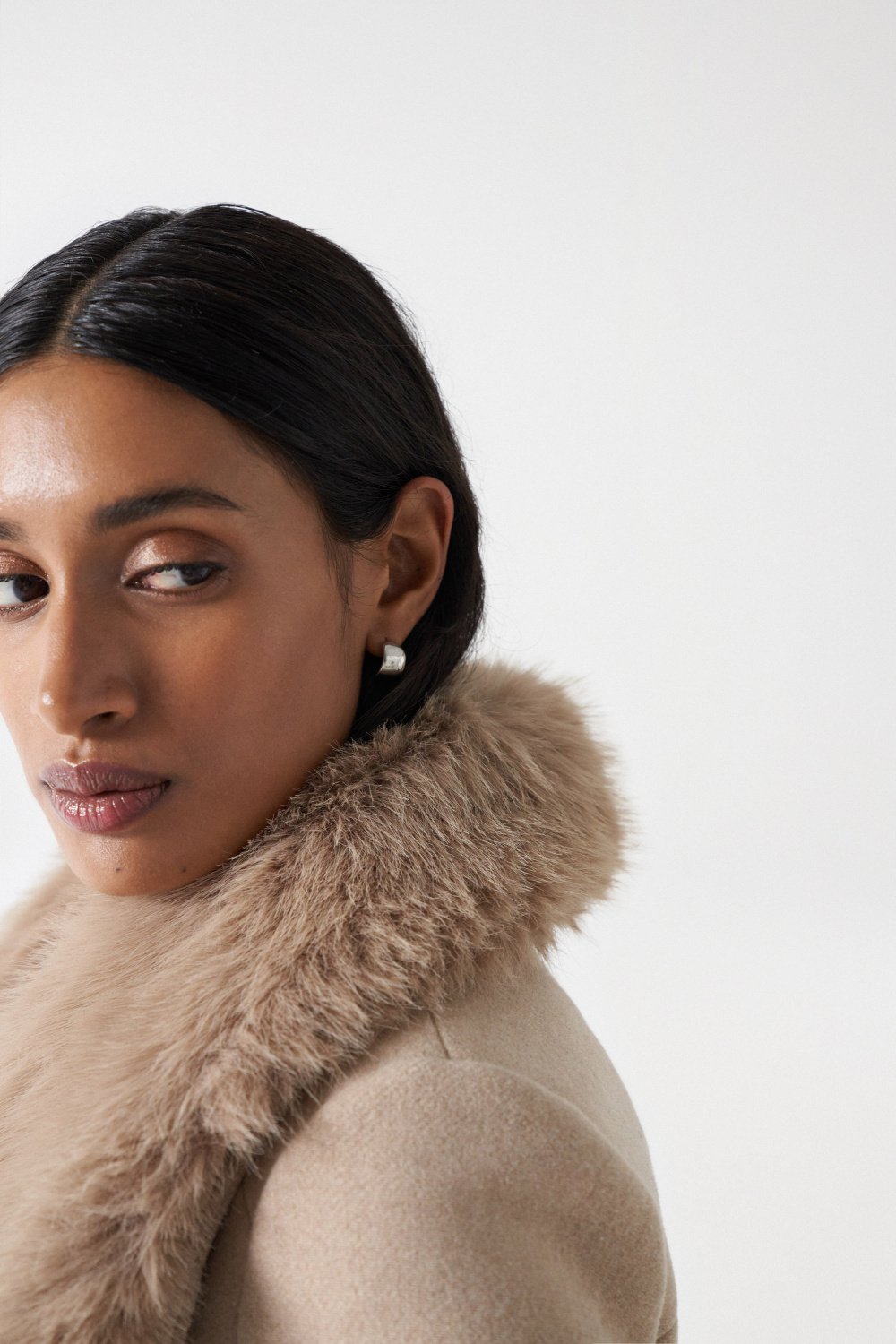 Wool Coat With Fur Collar in Medium Beige V1 Vestes Salsa Jeans