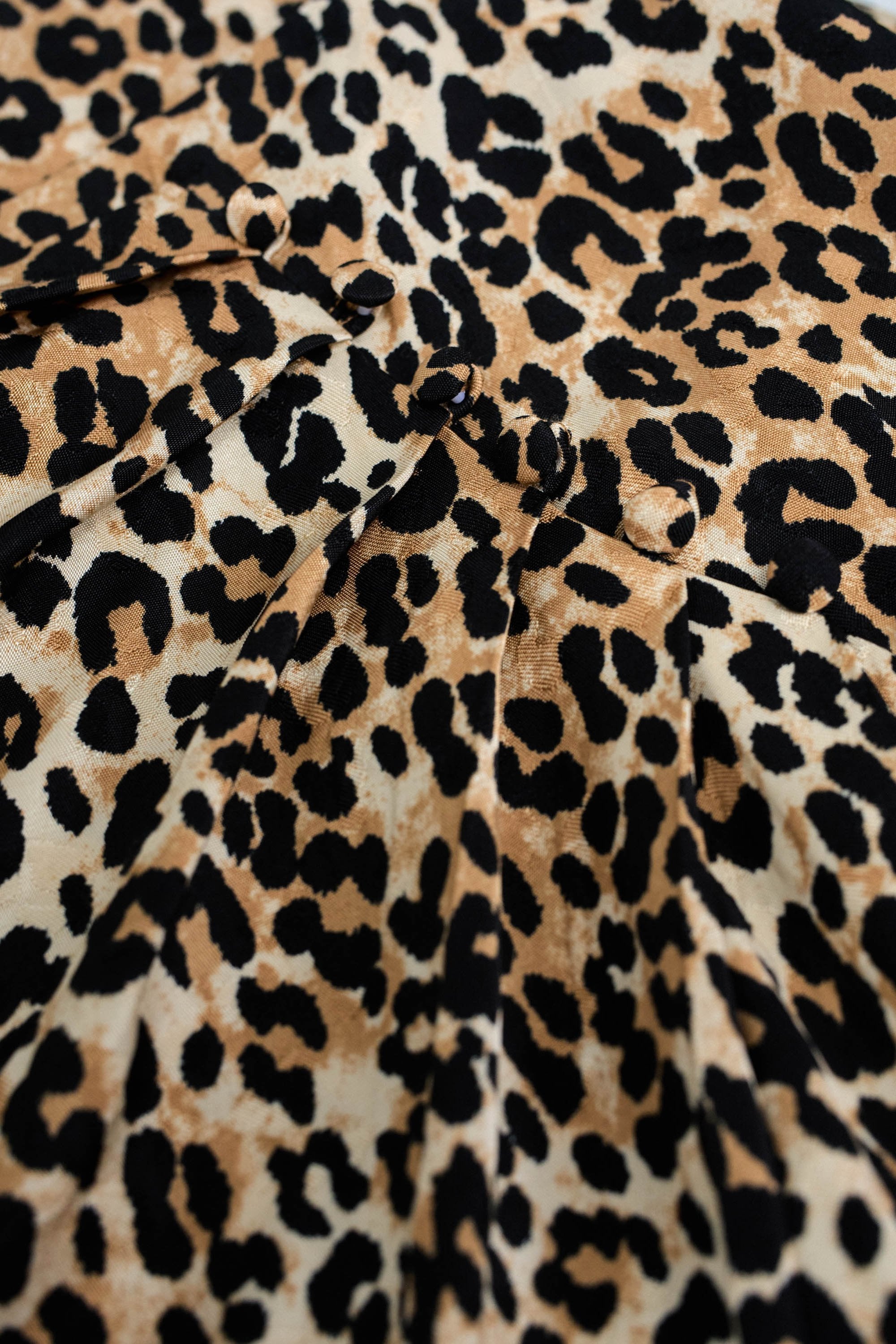 Jupe à imprimé animalier avec détail de boutons en perle foncée Jupes Salsa Jeans