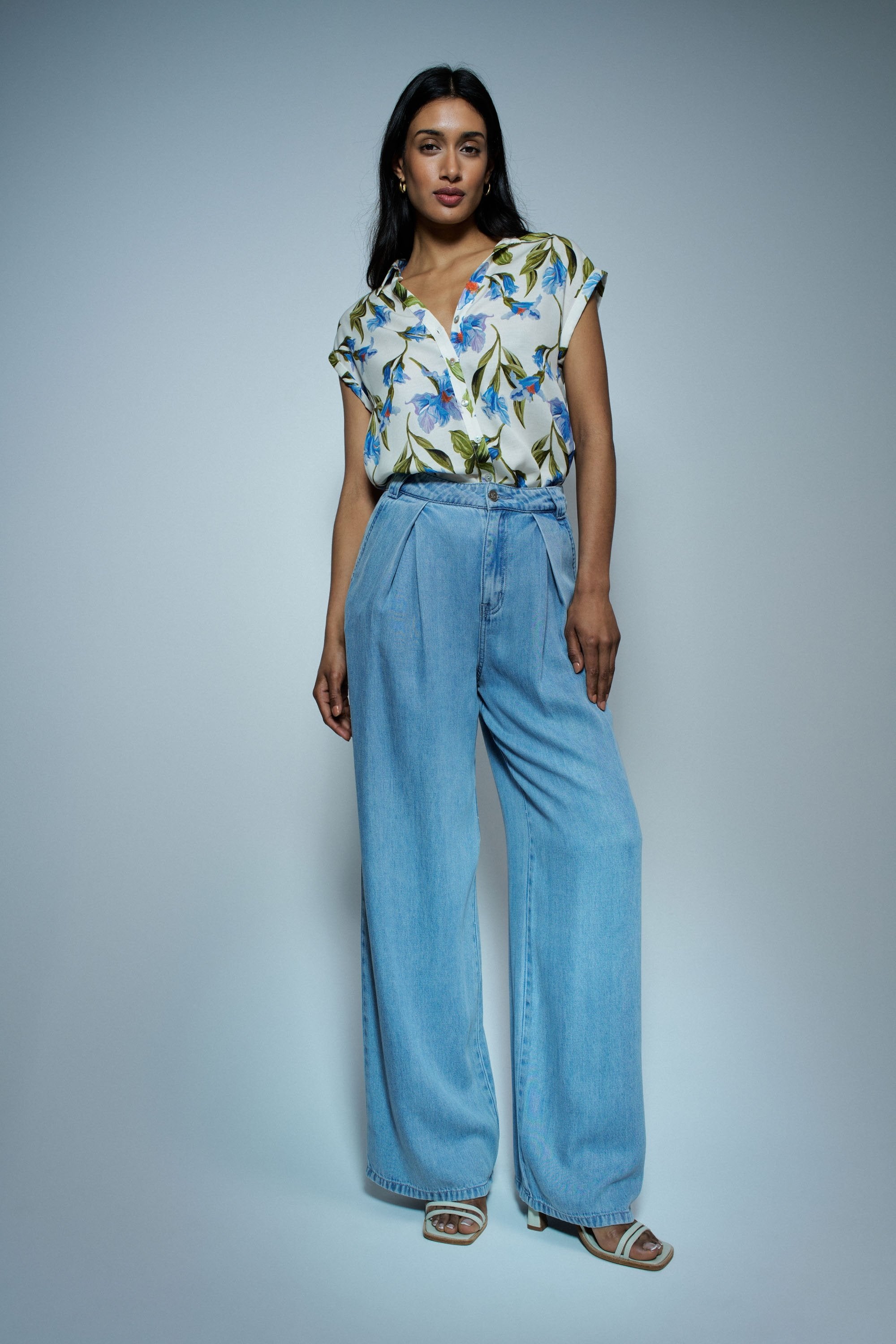 Basic Shirt With Shoulder Ruffles in Medium Blue V1 Chemises Salsa Jeans